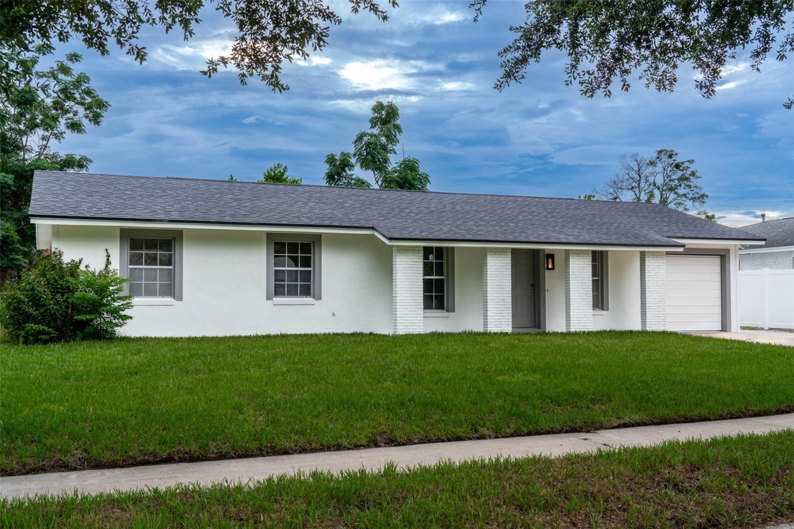 Photo of 377 JEFFERSON DRIVE CASSELBERRY FL 32707