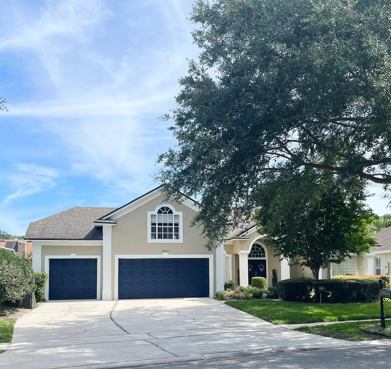 Photo of 8027 BELSHIRE DRIVE ORLANDO FL 32835