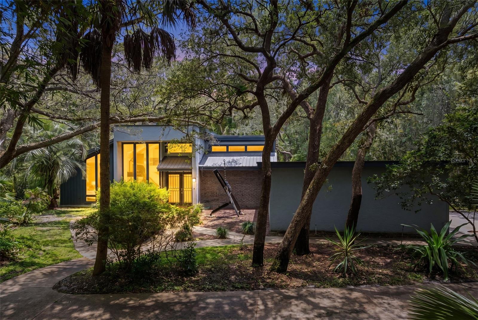 Photo of 995 DYSON DRIVE WINTER SPRINGS FL 32708