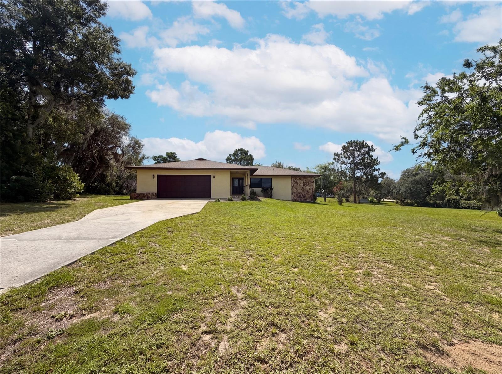 Photo of 1641 S VALERIE POINT INVERNESS FL 34452