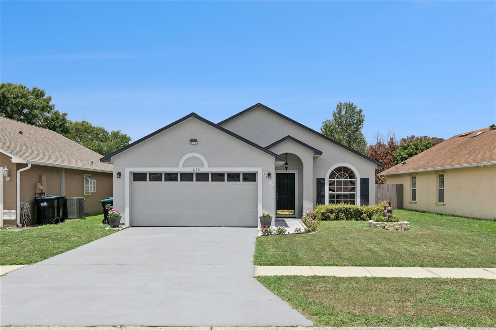 Photo of 11830 SINDLESHAM COURT ORLANDO FL 32837