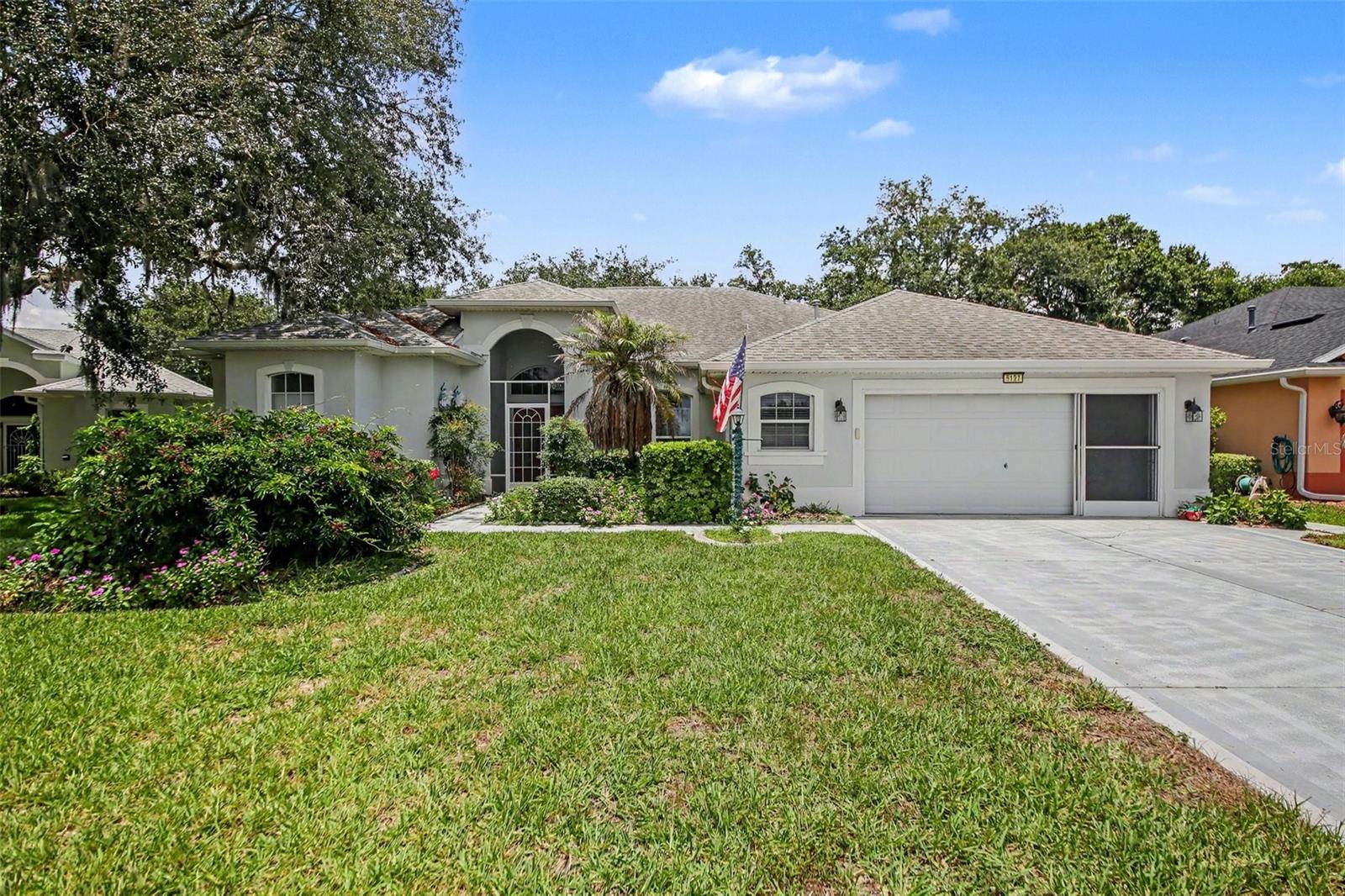 Photo of 5127 AURORA DRIVE LEESBURG FL 34748