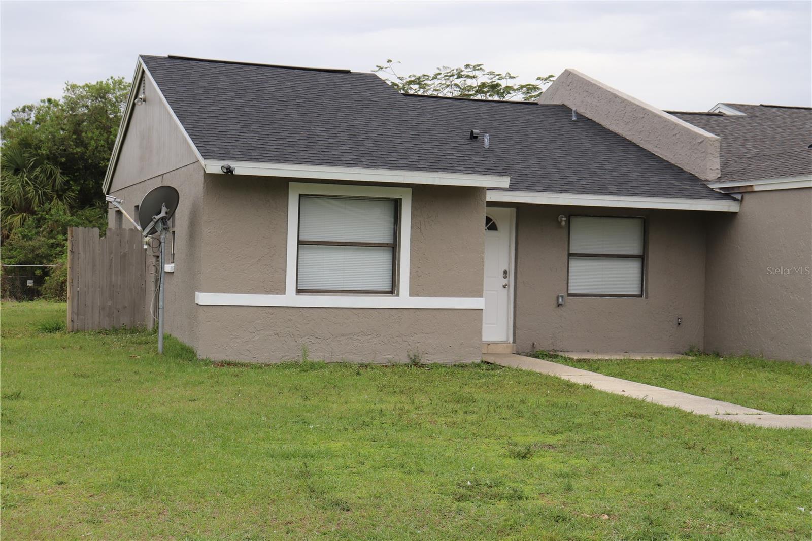 Photo of 304 SUN DIAL COURT COCOA FL 32926