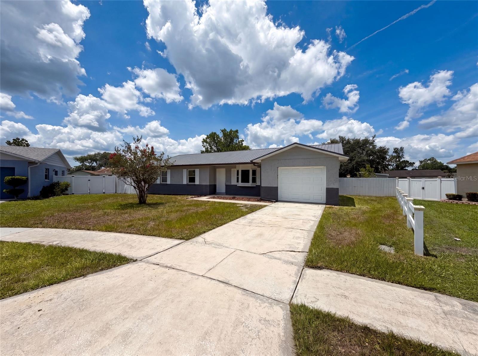 Photo of 2922 XAVIER COURT ORLANDO FL 32826