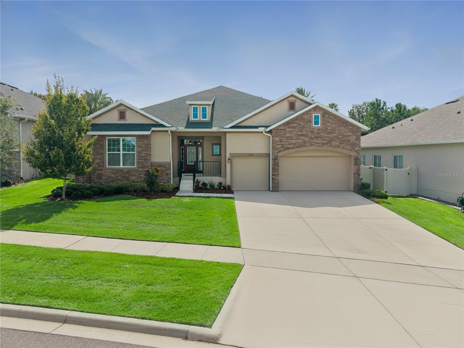 Photo of 17286 HICKORY WIND DRIVE CLERMONT FL 34711