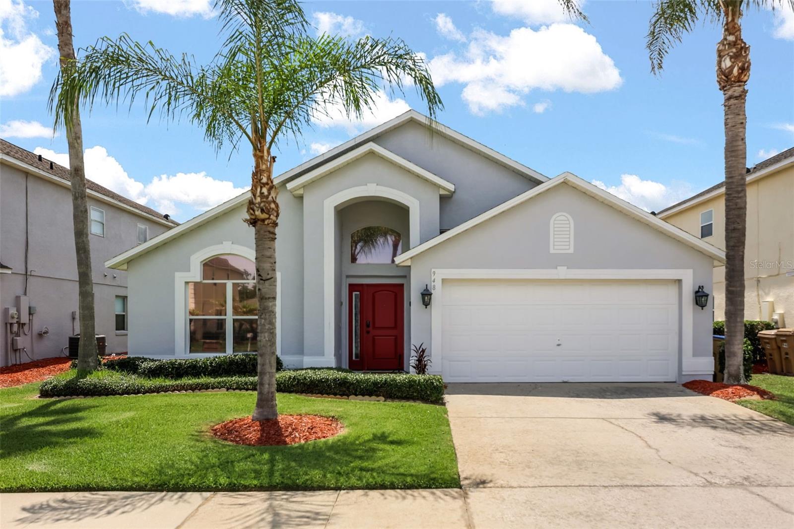 Photo of 948 LAKE BERKLEY DRIVE KISSIMMEE FL 34746