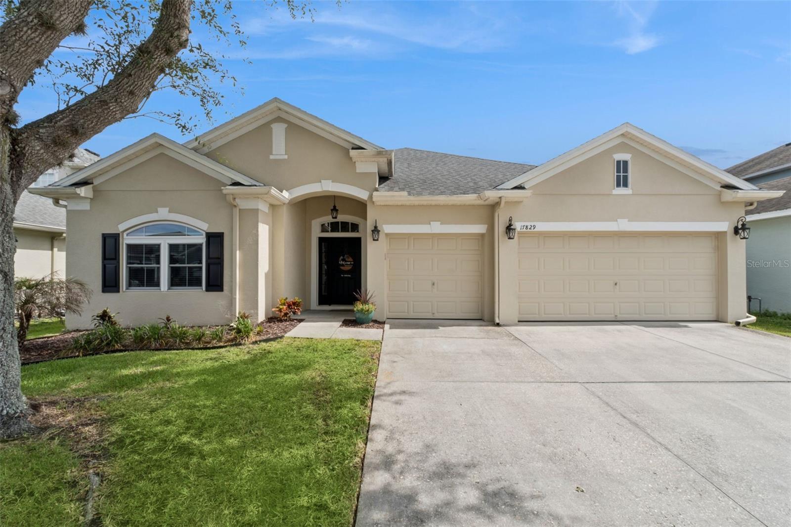Photo of 17829 OLIVE OAK WAY ORLANDO FL 32820