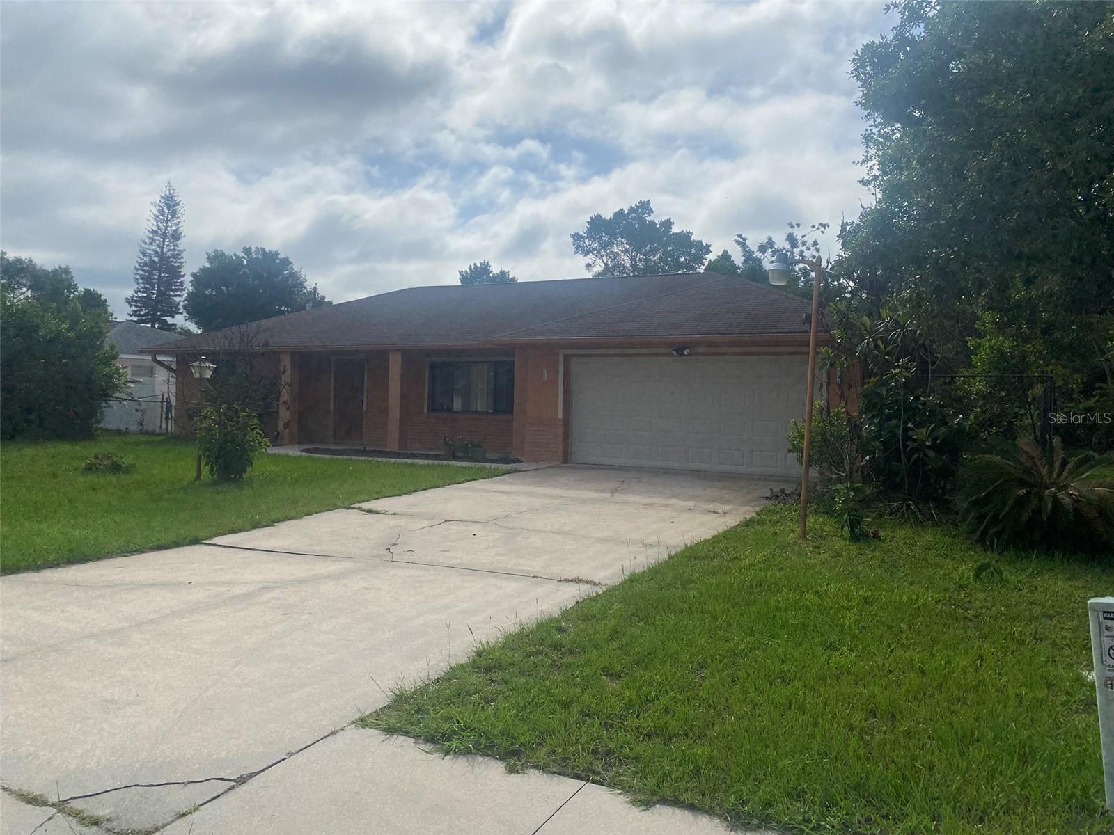 Photo of 1101 STILLWATER AVENUE DELTONA FL 32725