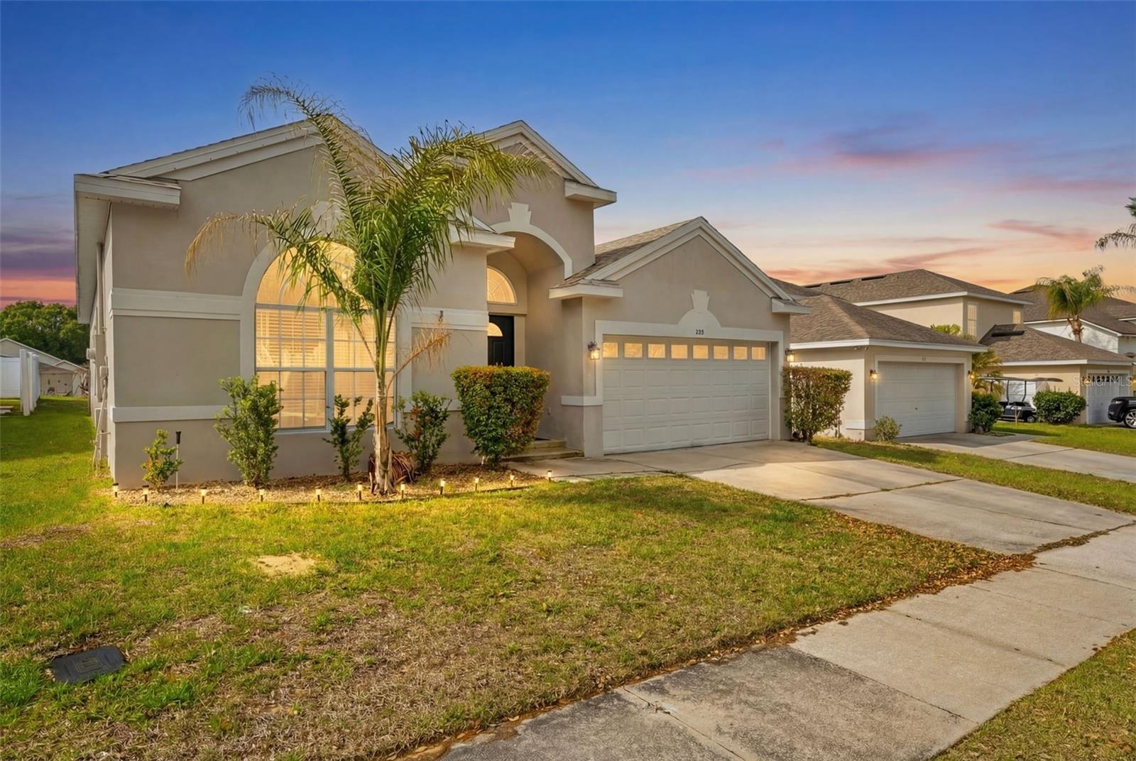 Photo of 208 TROON CIRCLE DAVENPORT FL 33897