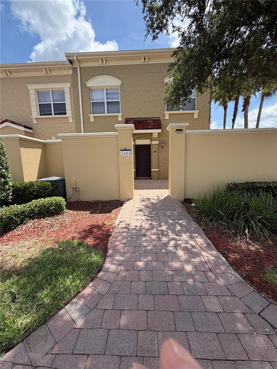 Photo of 2404 BELLA VISTA DRIVE DAVENPORT FL 33897