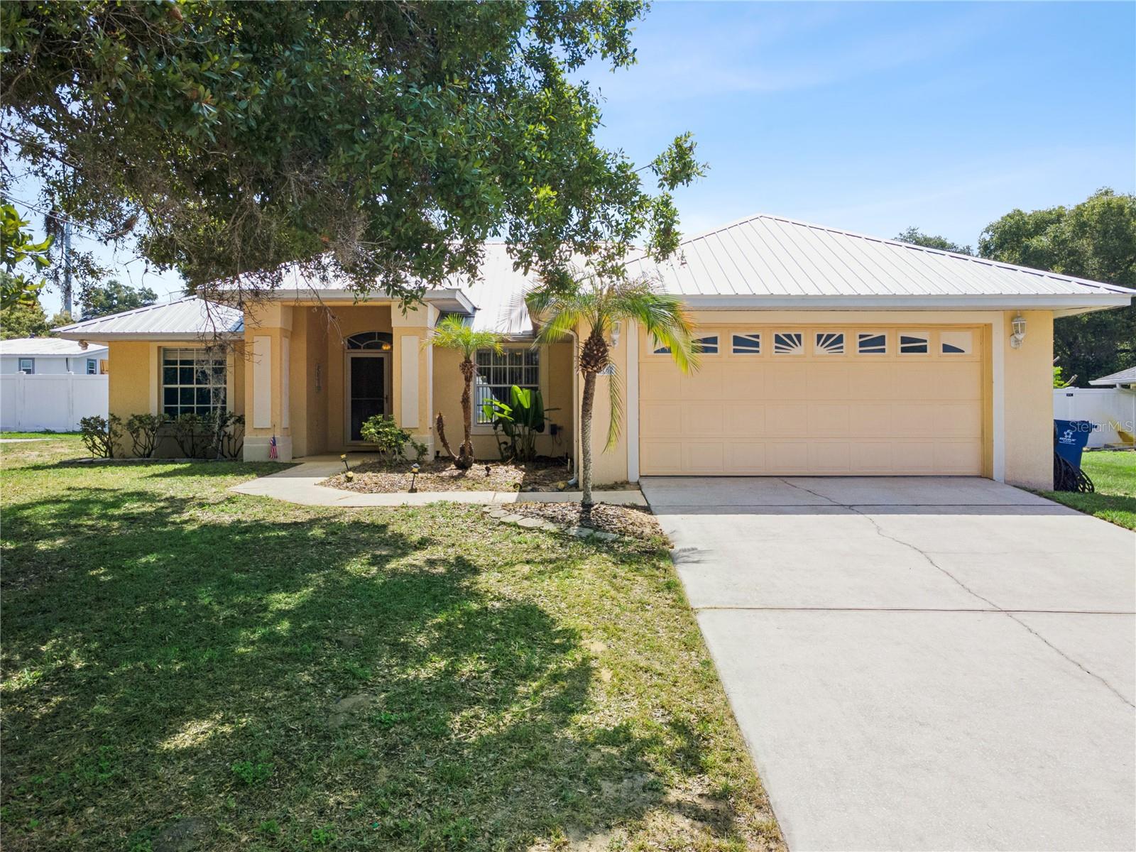 Photo of 2707 LA VISTA DRIVE HAINES CITY FL 33844
