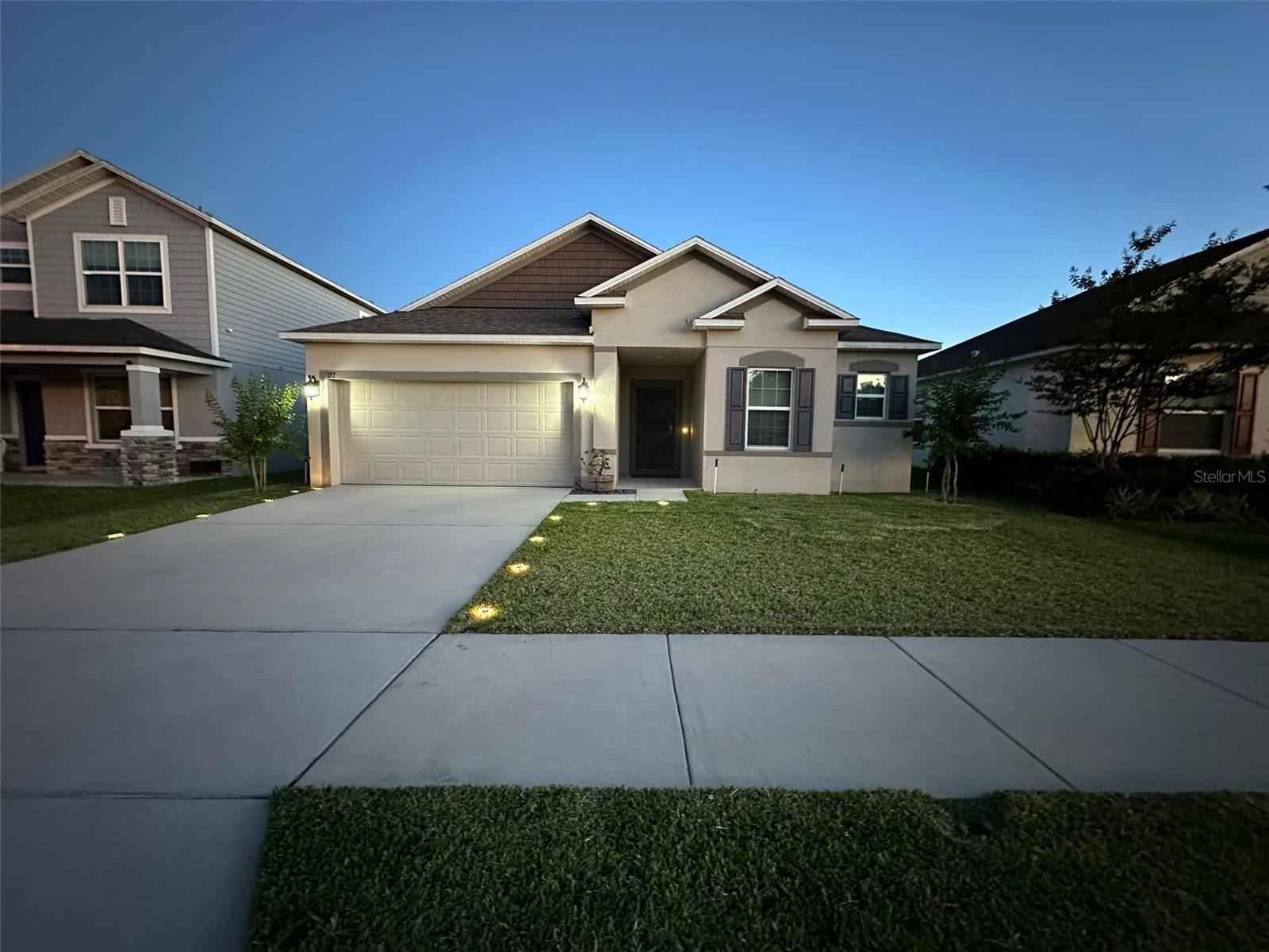 Photo of 172 E FIESTA KEY LOOP DELAND FL 32720