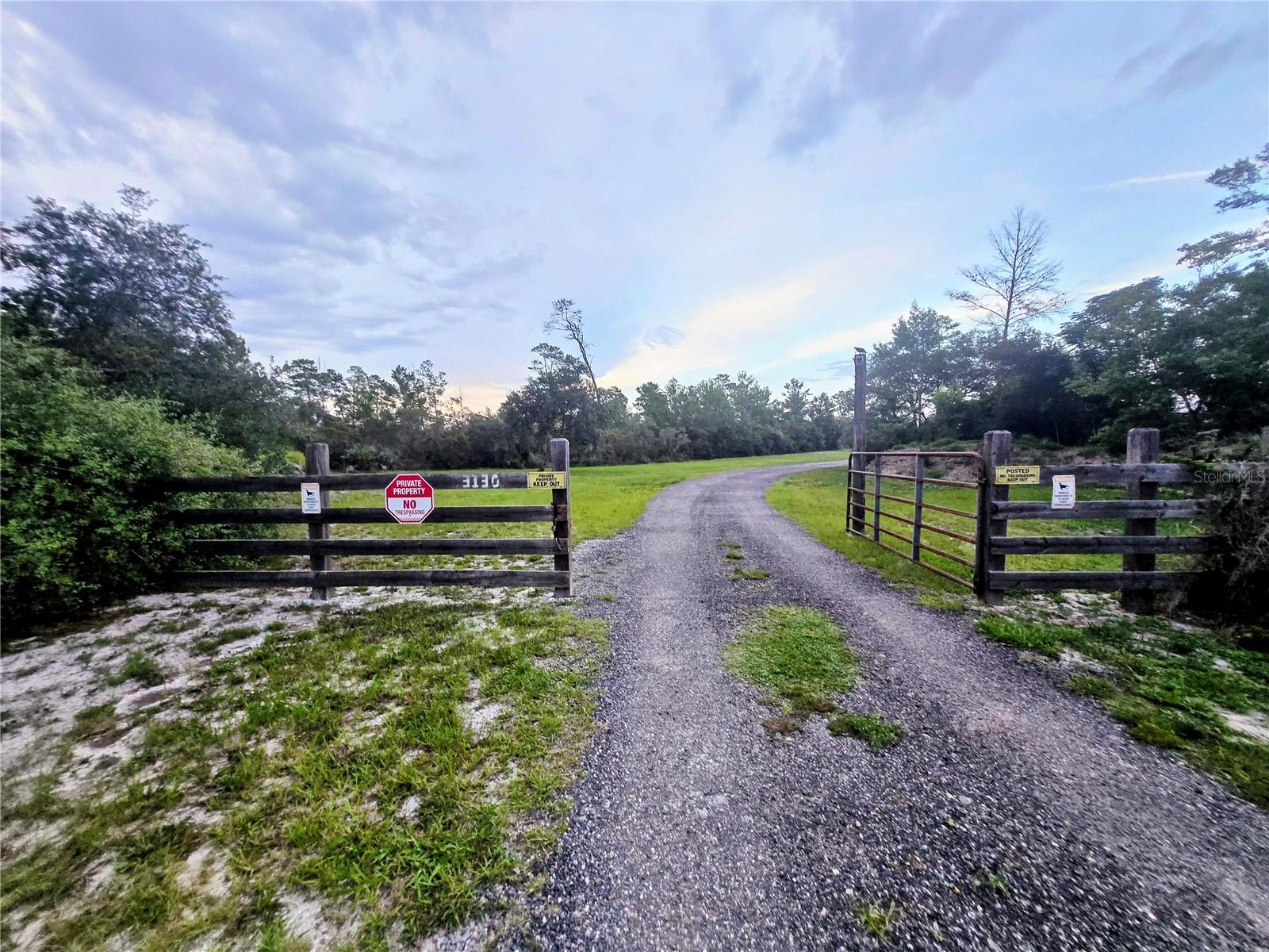 Photo of 3130 LORI COURT DELTONA FL 32738