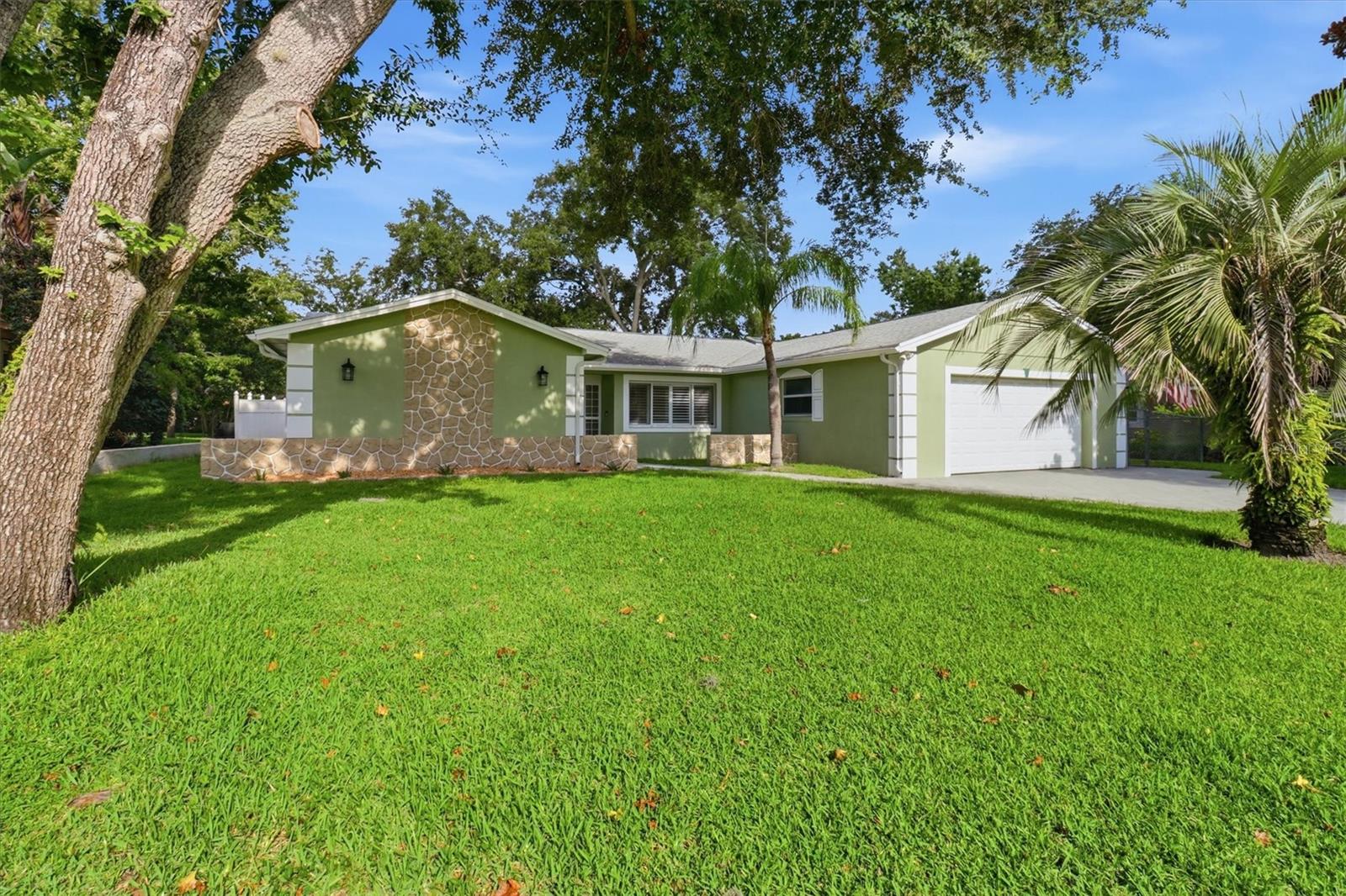Photo of 644 PEACHWOOD DRIVE ALTAMONTE SPRINGS FL 32714