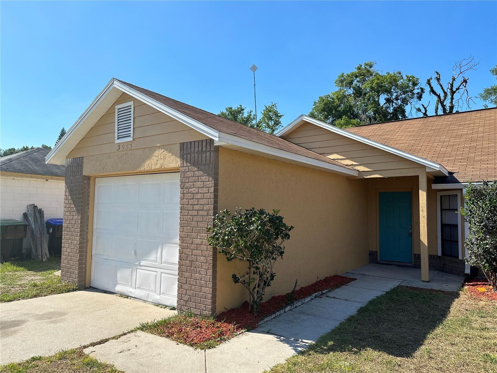 Photo of 3933 MAGNOLIA LAKE LANE ORLANDO FL 32810