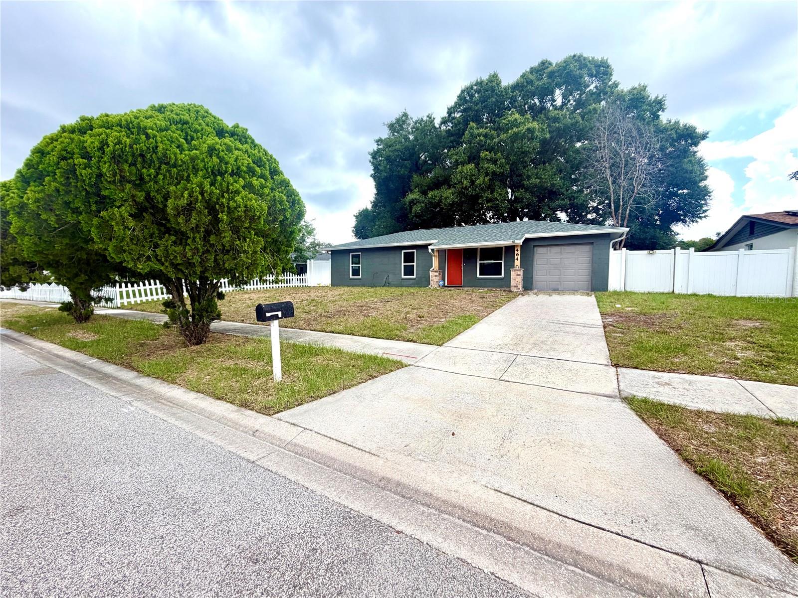 Photo of 464 NEW MEADOWS COURT OCOEE FL 34761