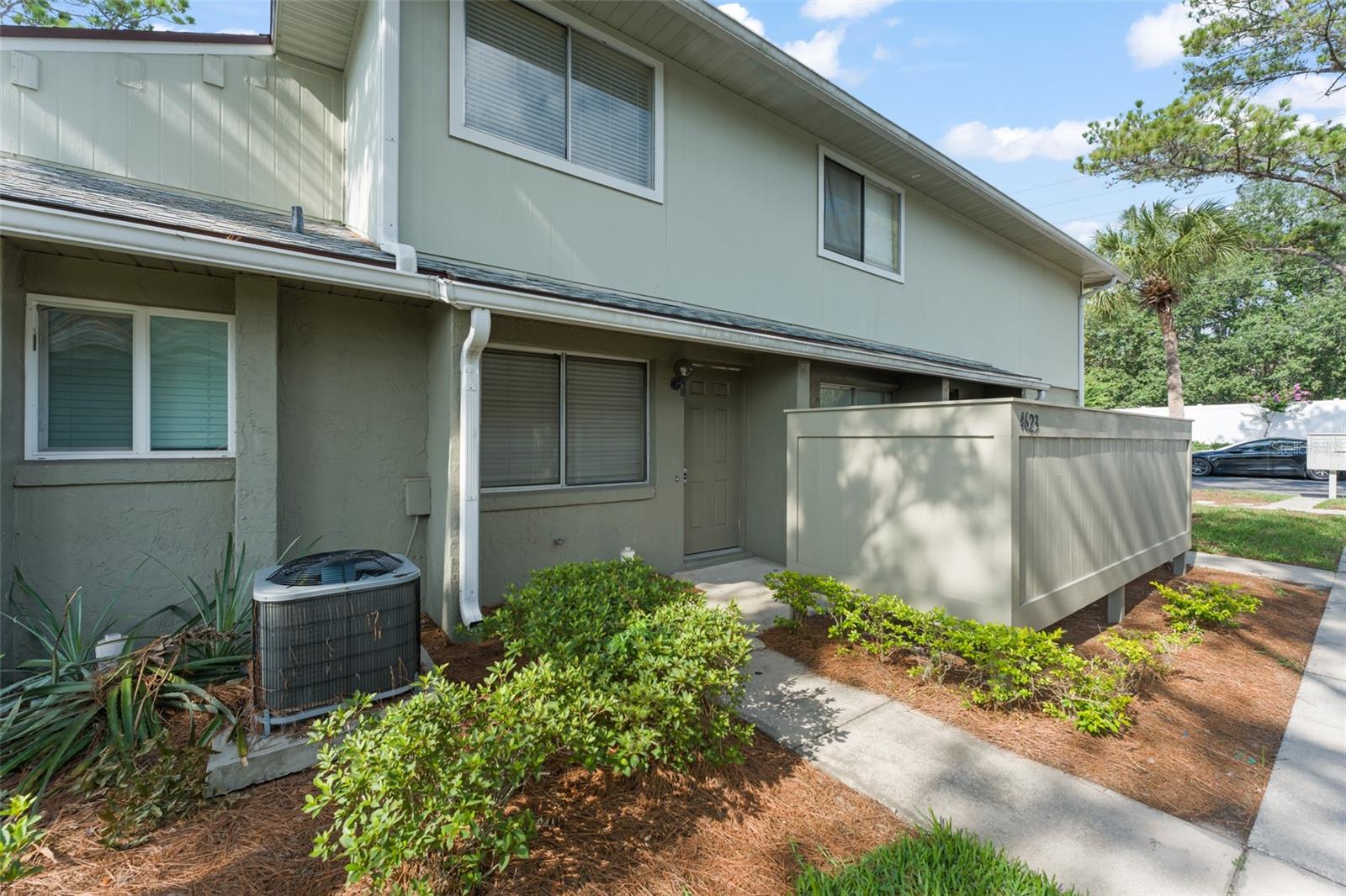Photo of 4623 RING NECK ROAD #B-1 ORLANDO FL 32808