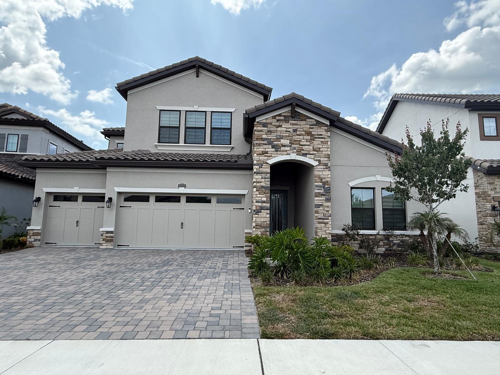 Photo of 11122 RUSTIC TIMBER LOOP SAN ANTONIO FL 33576