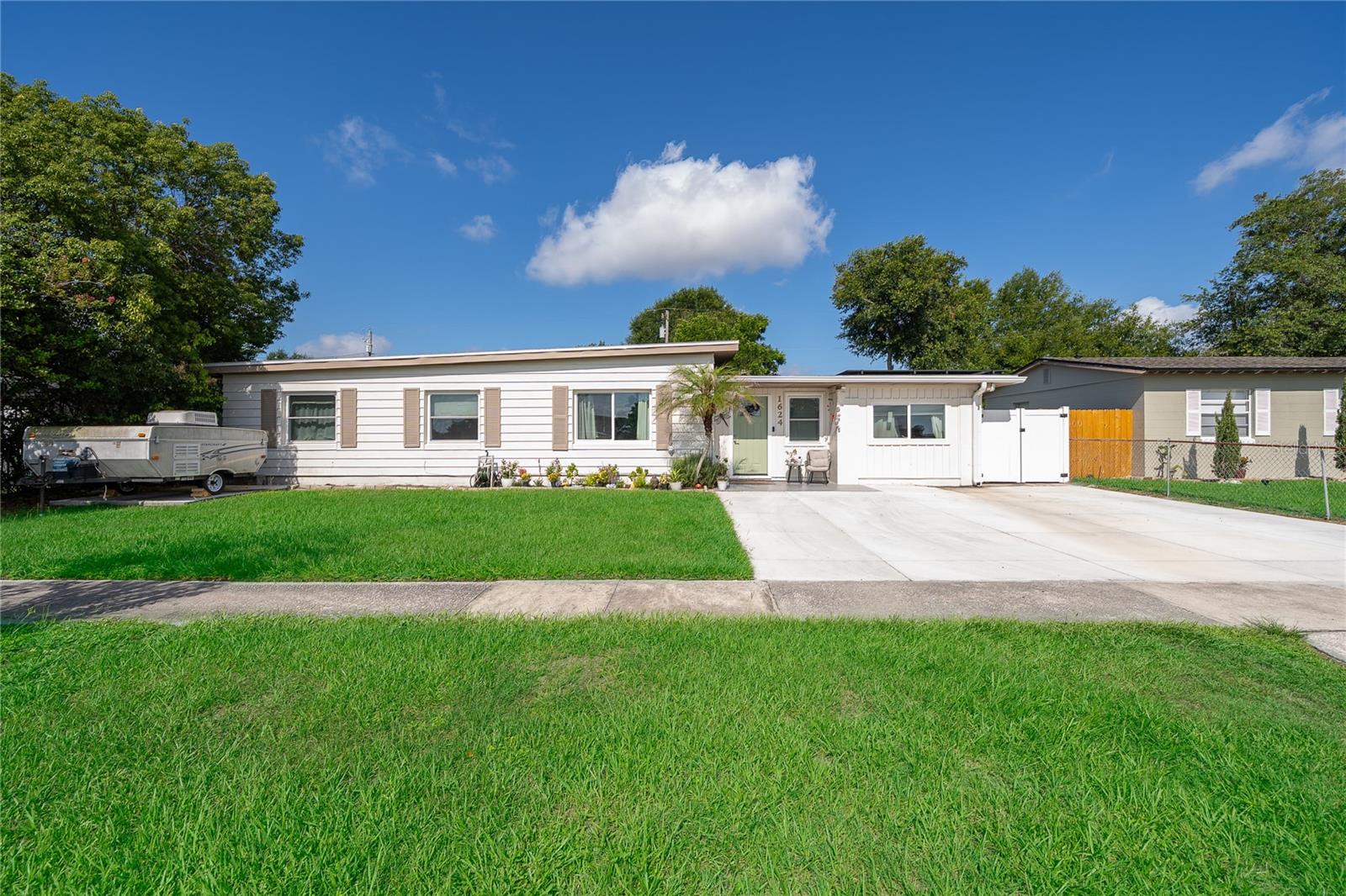 Photo of 1624 HOLLIS DRIVE ORLANDO FL 32822