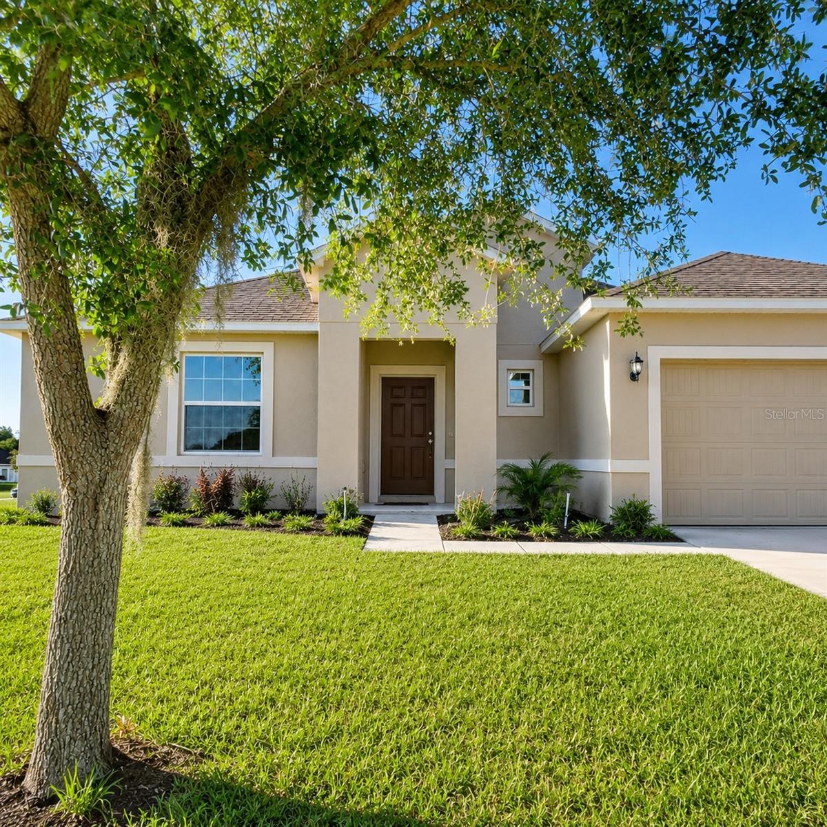 Photo of 15548 GEMINI DRIVE MASCOTTE FL 34753