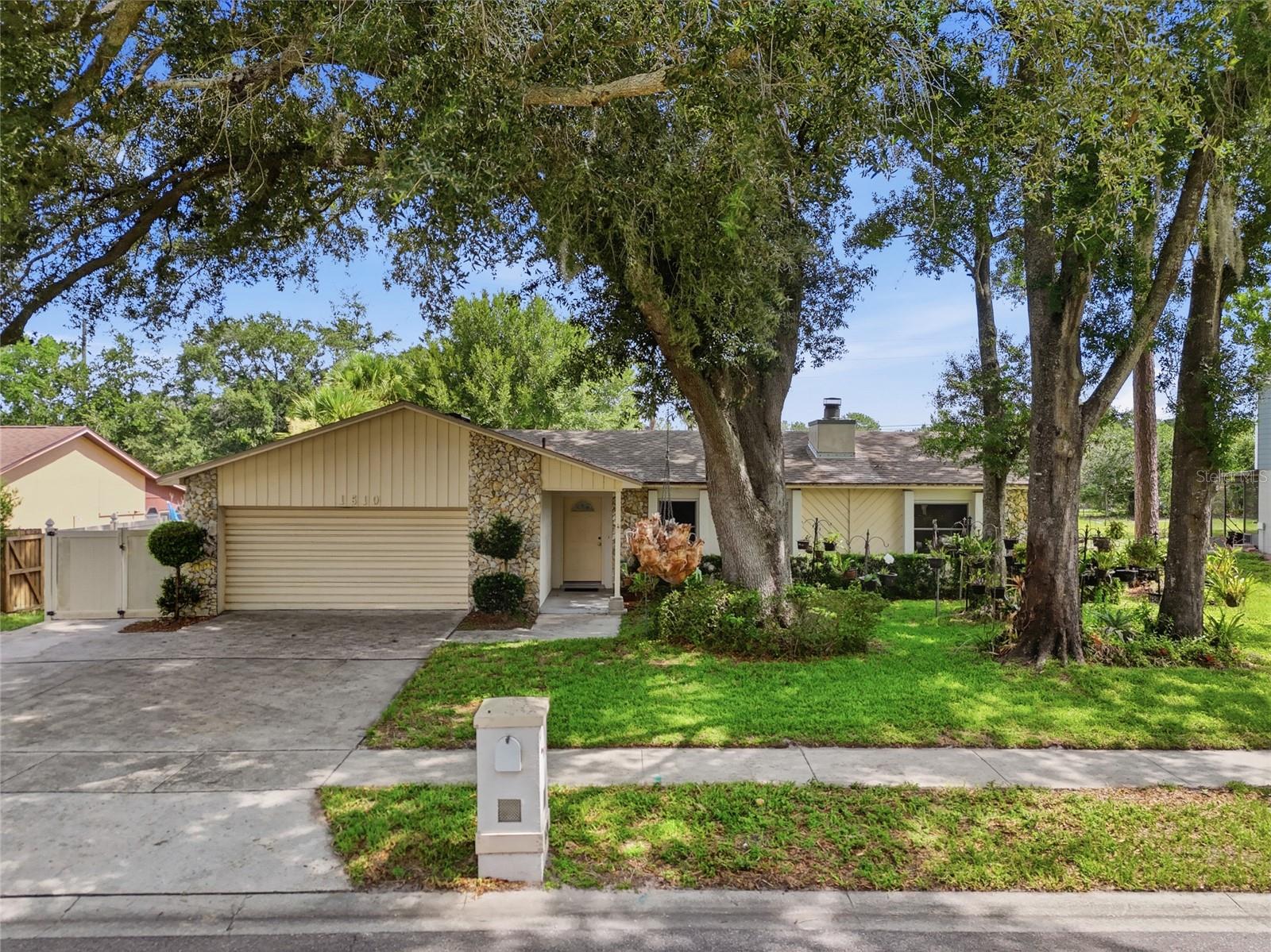 Photo of 1610 GLADIOLAS DRIVE WINTER PARK FL 32792