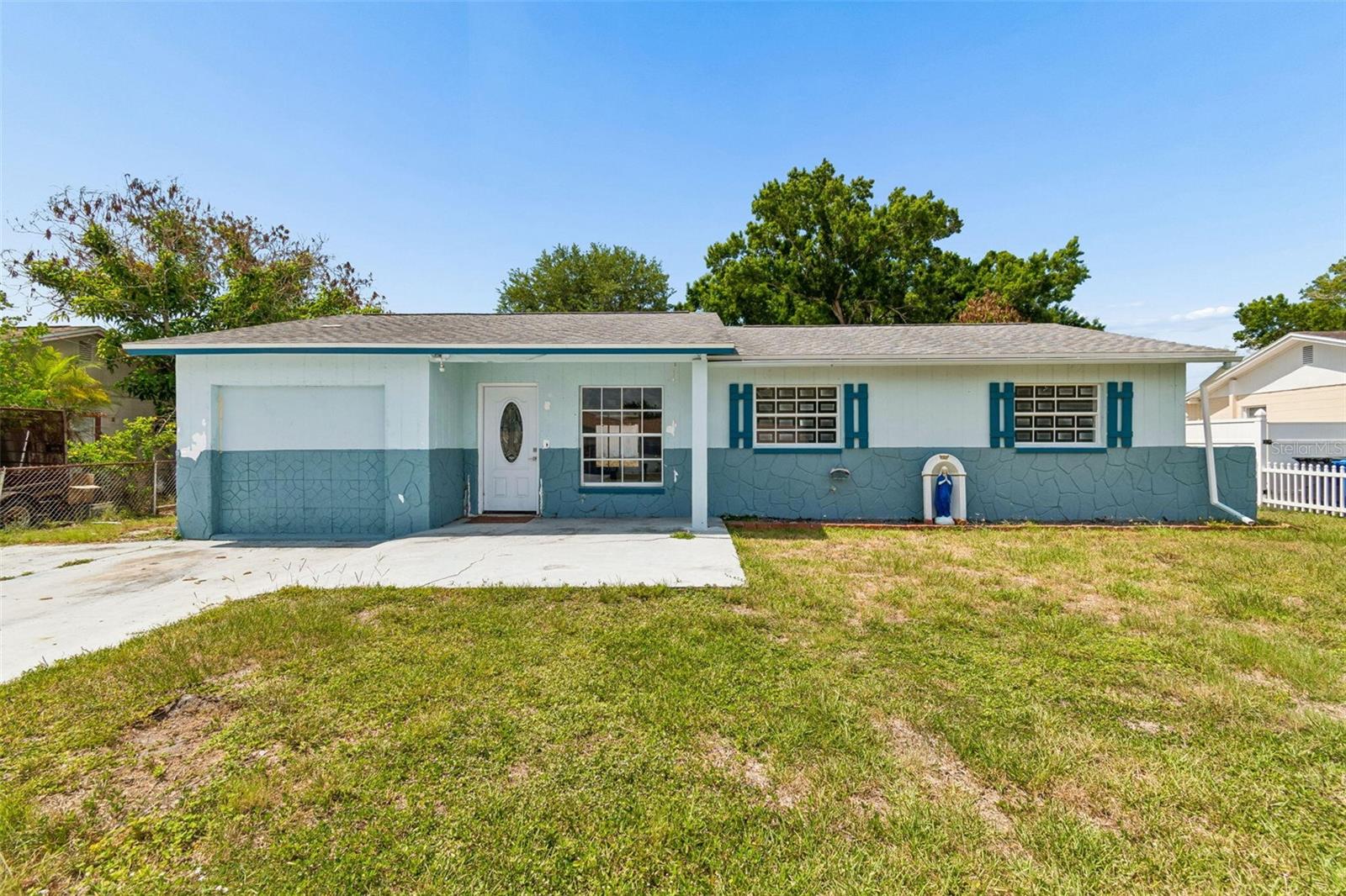 Photo of 1719 JULIAN LANE DRIVE TAMPA FL 33619