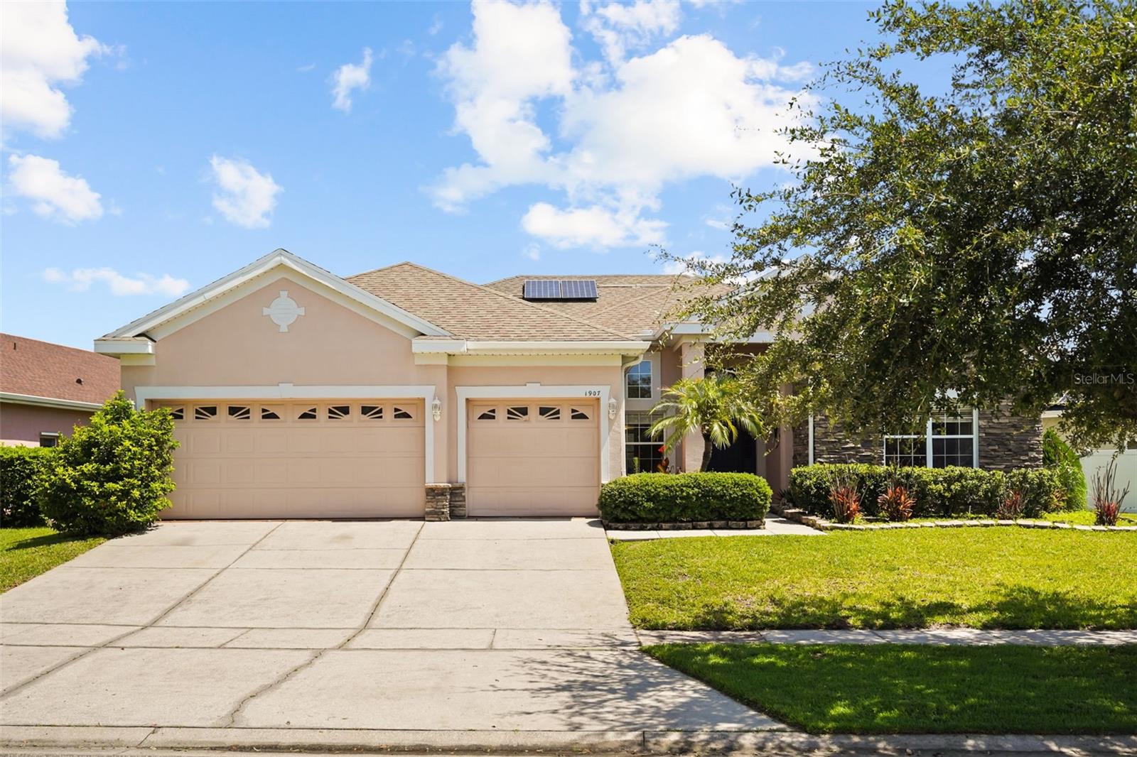 Photo of 1907 DERBY GLEN DRIVE ORLANDO FL 32837