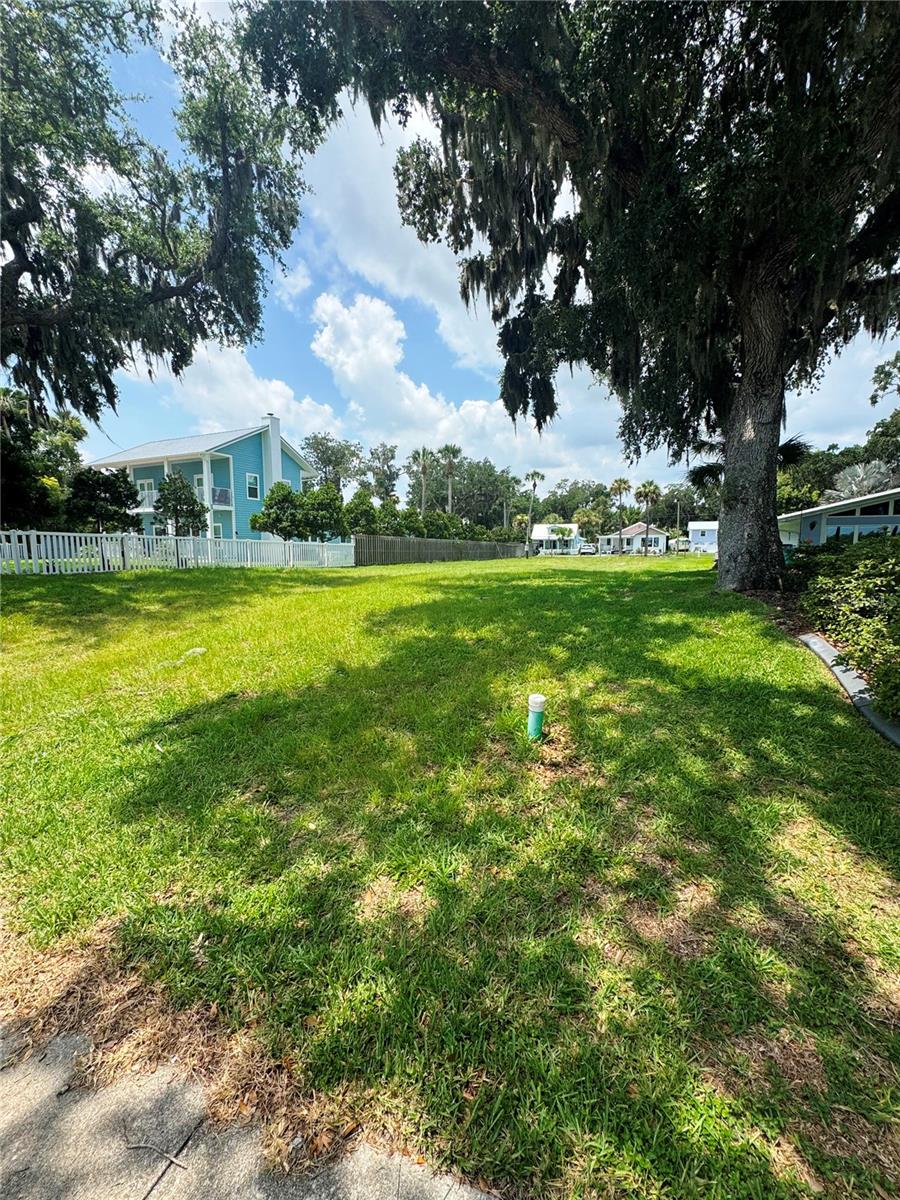 Photo of 622 N RIVERSIDE DRIVE NEW SMYRNA BEACH FL 32168