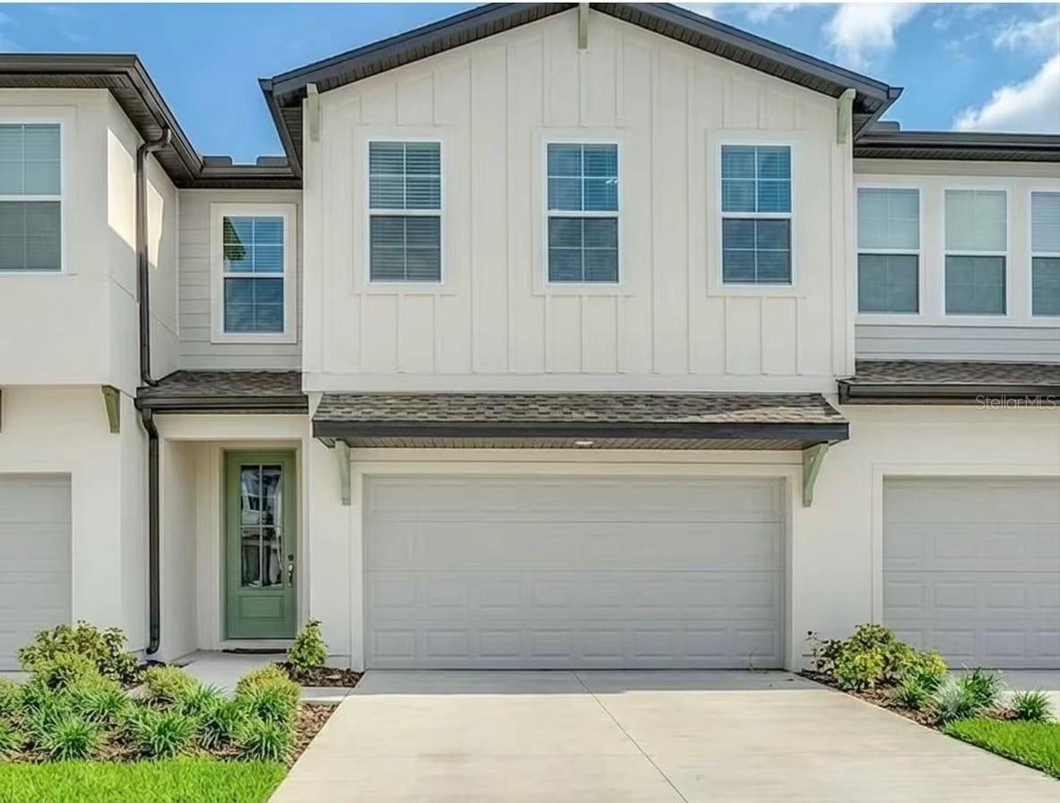 Photo of 1731 SANIBEL DR DAVENPORT FL 33896