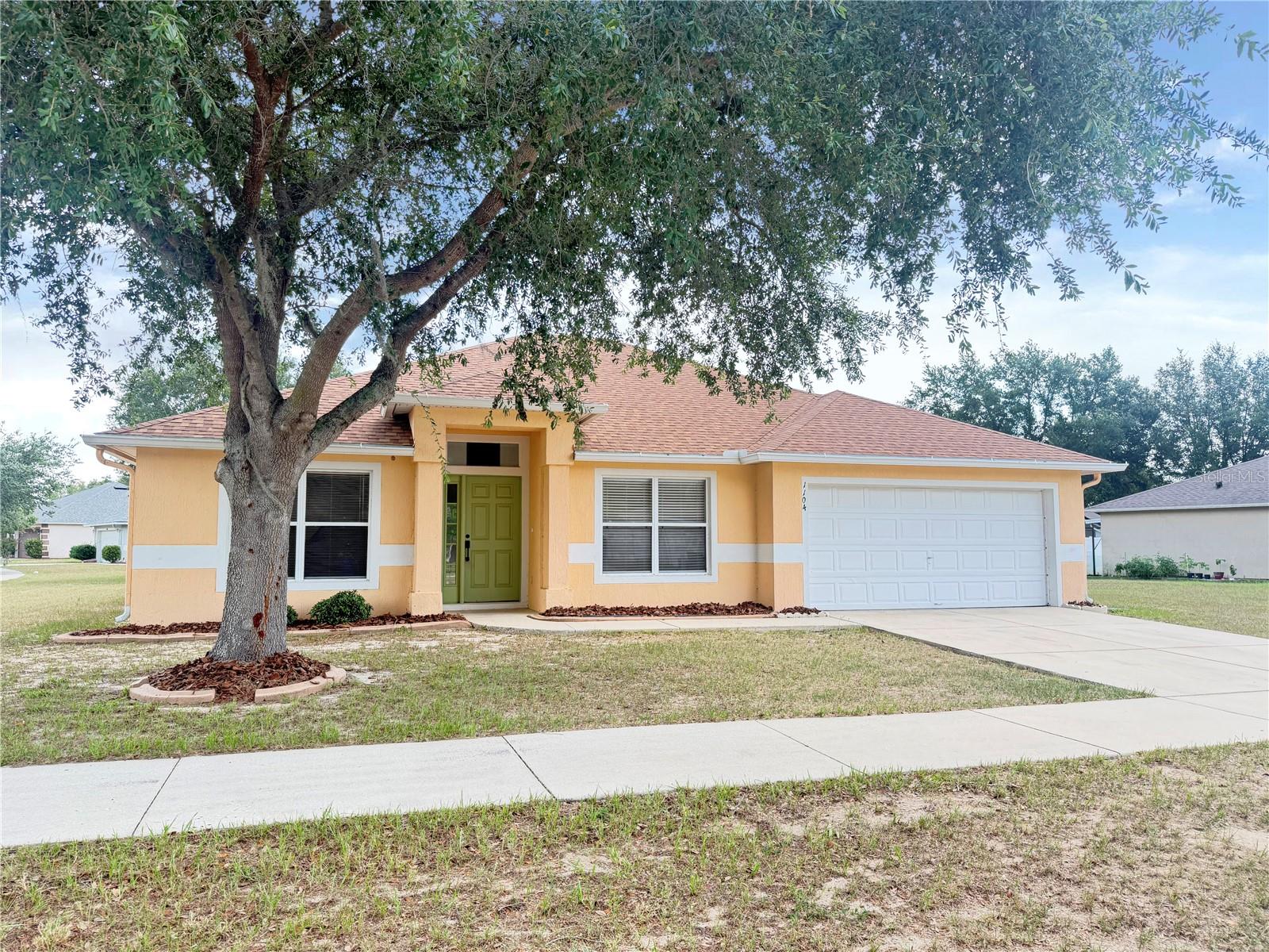 Photo of 1104 STRATTON AVENUE GROVELAND FL 34736