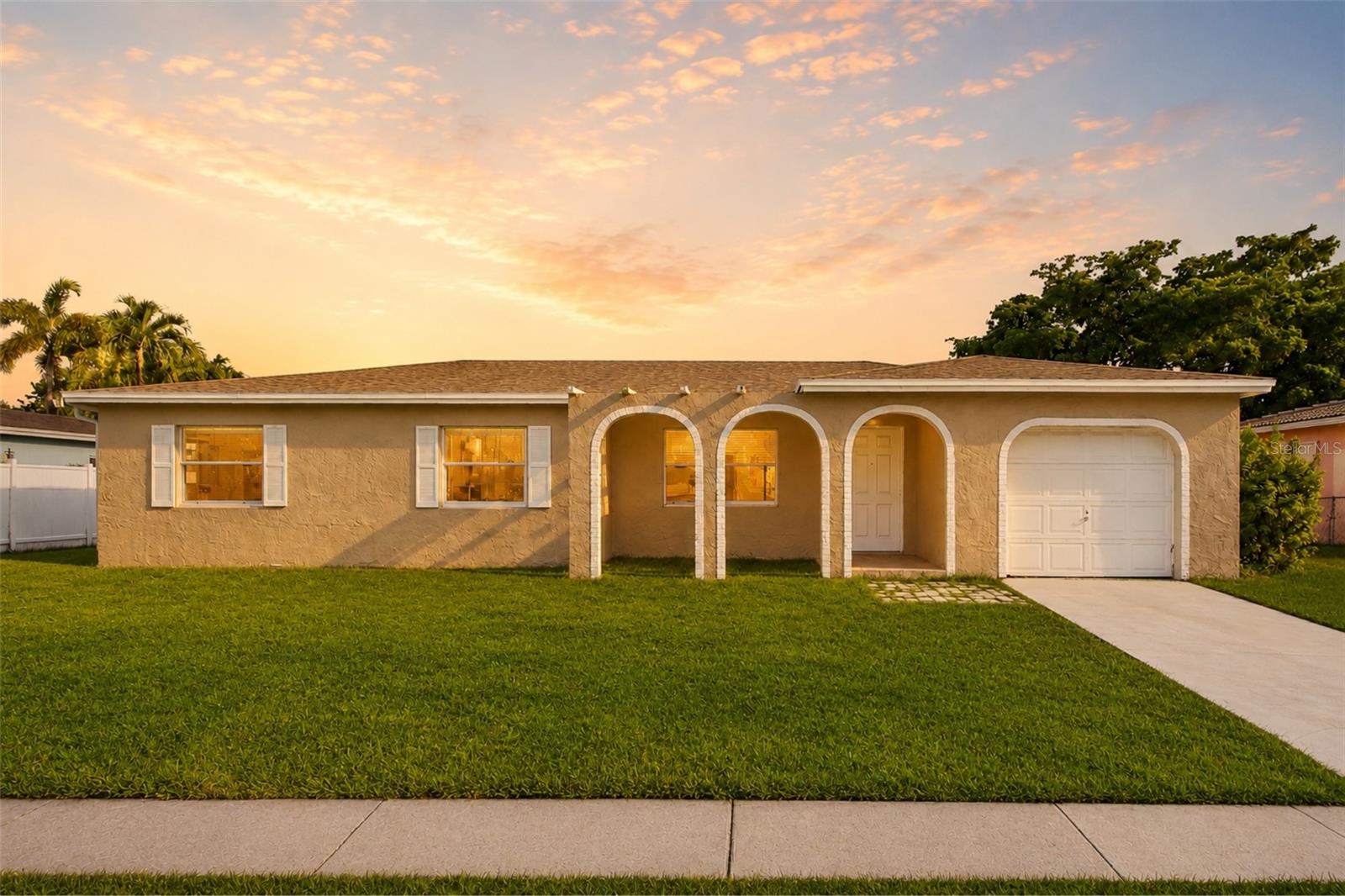 Photo of 10894 GRANITE STREET BOCA RATON FL 33428