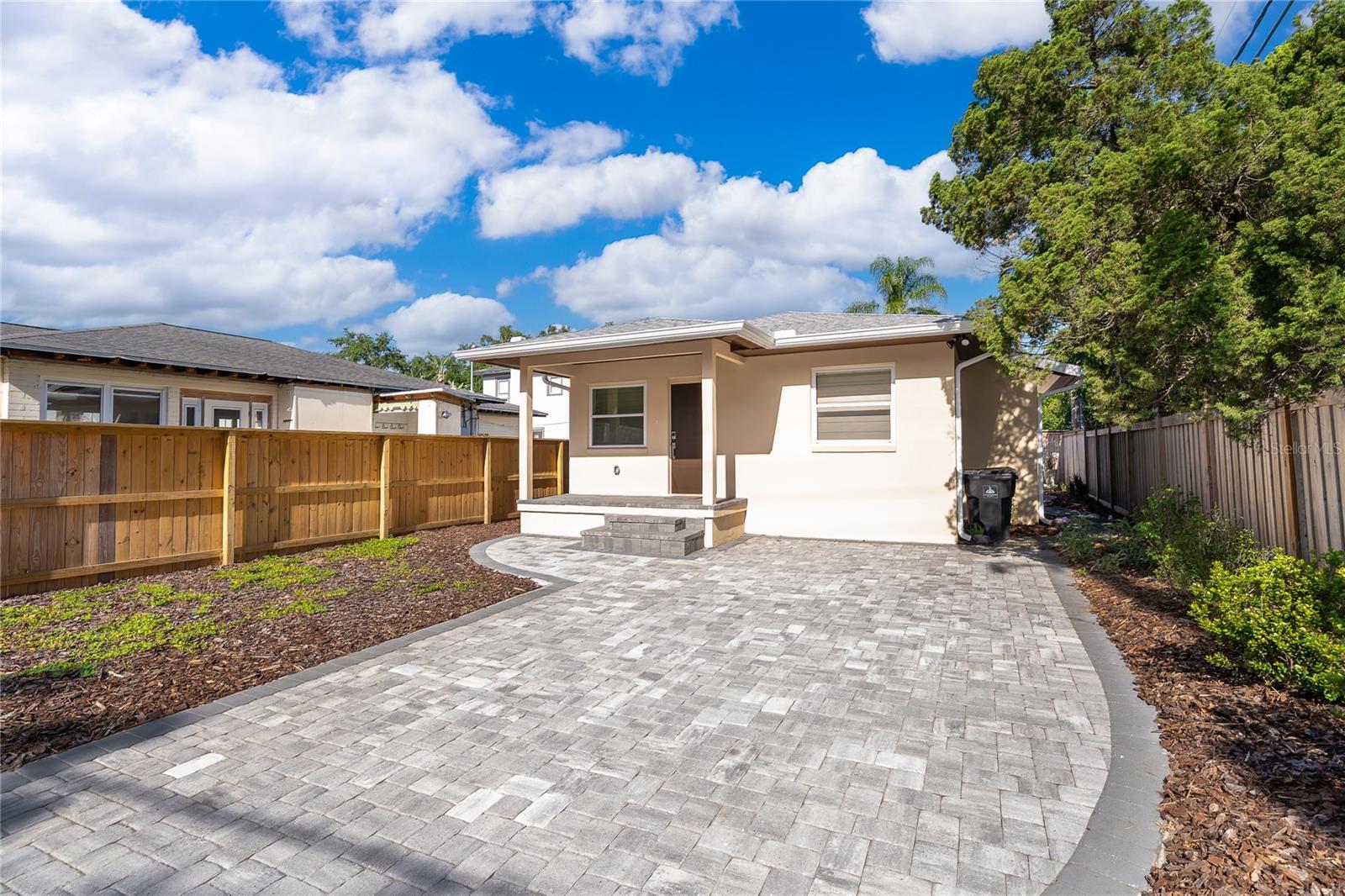 Photo of 623 FLORIDA STREET ORLANDO FL 32806