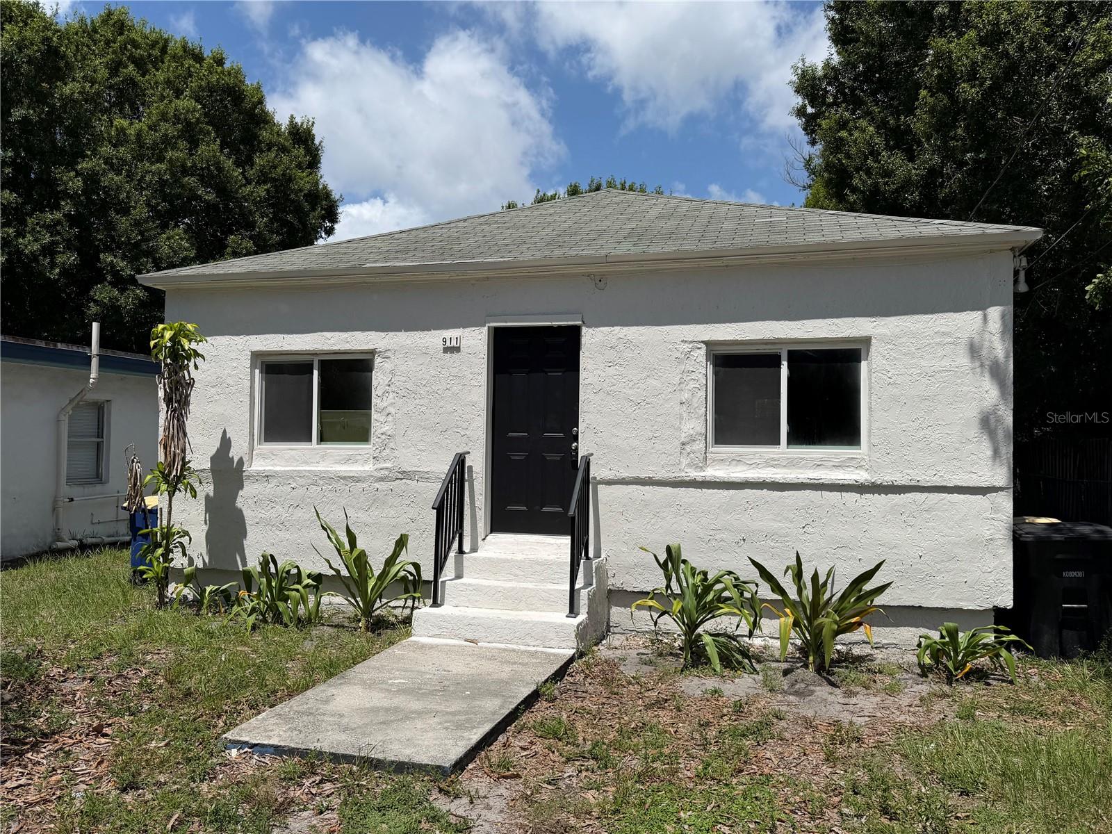 Photo of 911 N 21ST STREET FORT PIERCE FL 34950