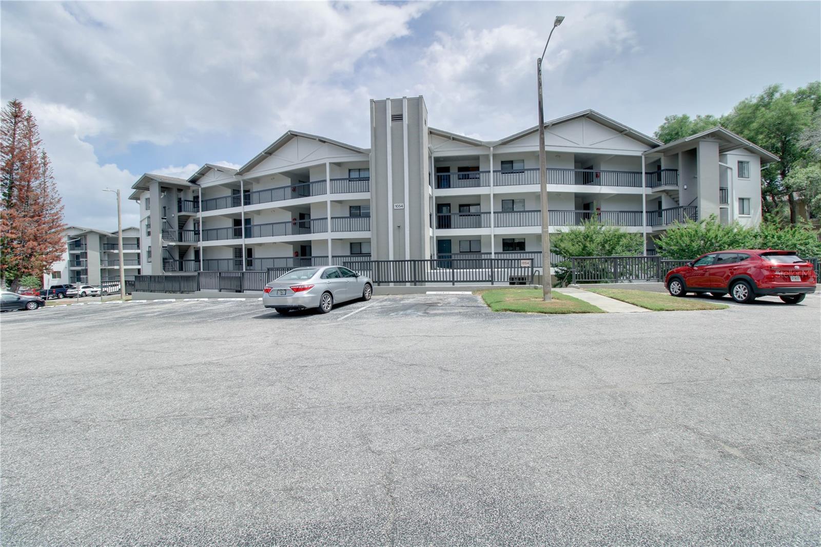 Photo of 1054 LOTUS COVE COURT #612 ALTAMONTE SPRINGS FL 32714