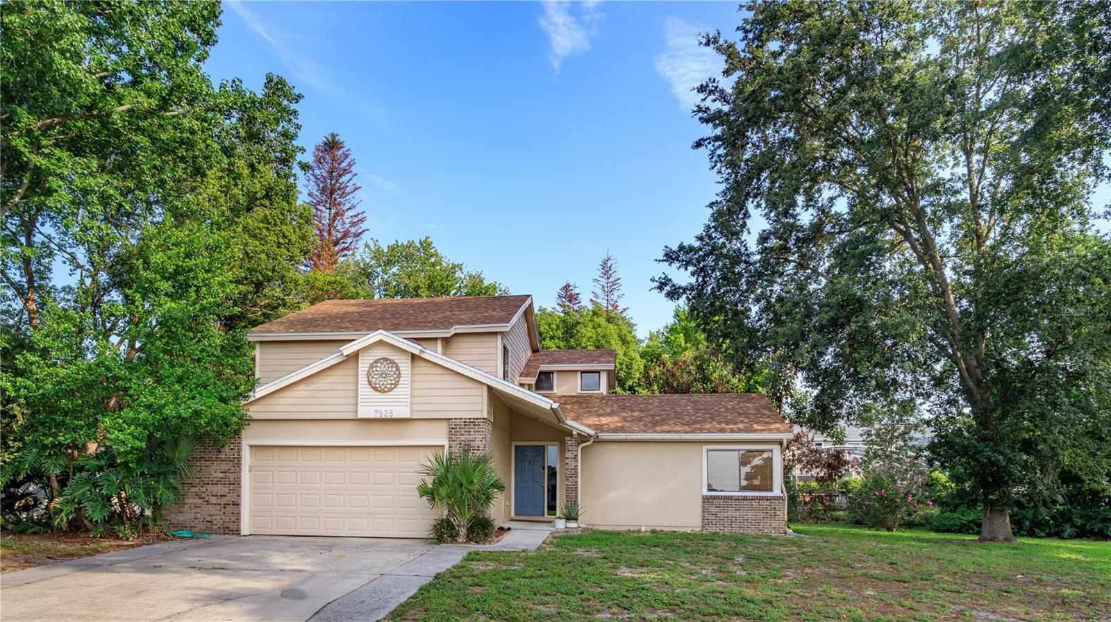 Photo of 7925 SNOWBERRY CIRCLE ORLANDO FL 32819