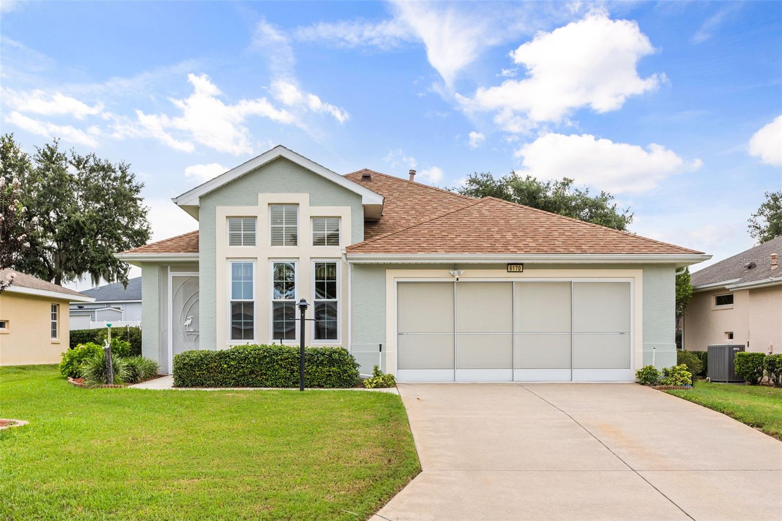 Photo of 6170 SAILBOAT AVENUE TAVARES FL 32778