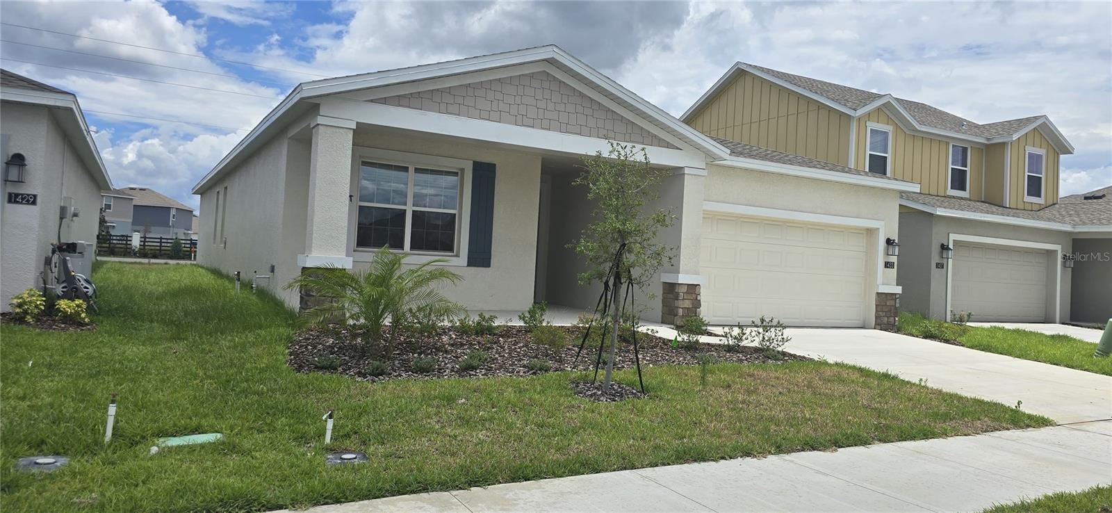 Photo of 1433 DEEPWATER CIR #A EAGLE LAKE FL 33839