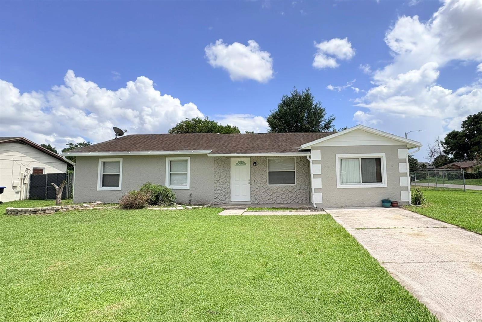 Photo of 4428 CAROUSEL ROAD ORLANDO FL 32808