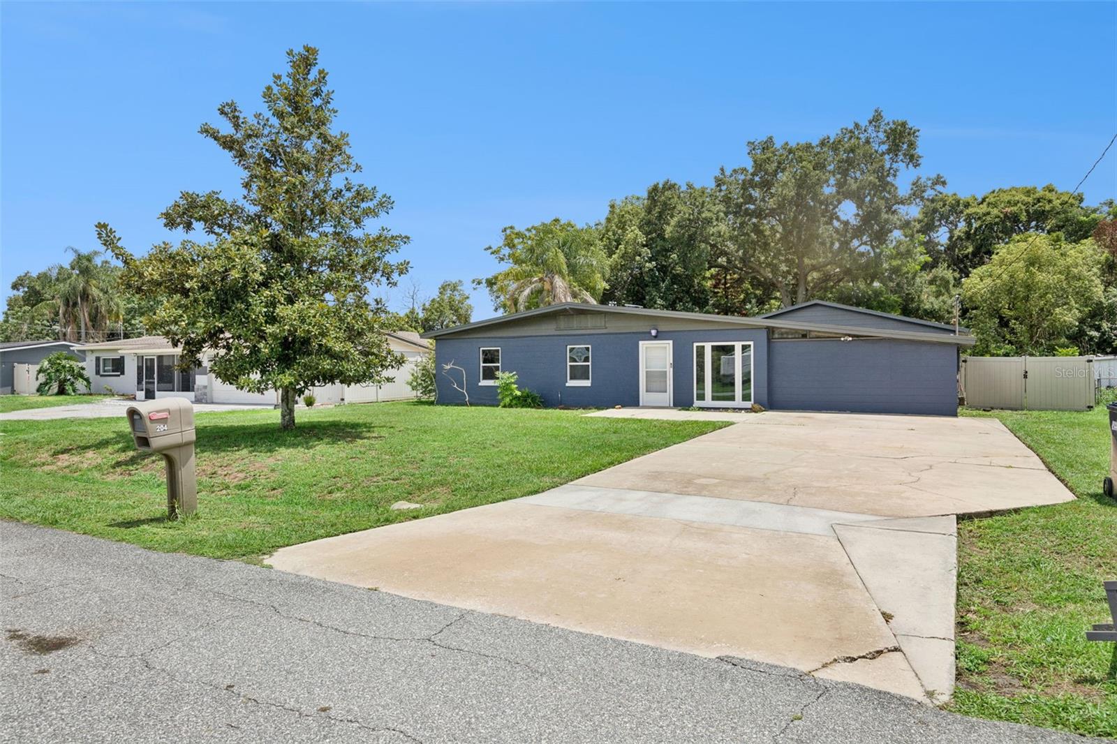 Photo of 204 W BUCHANON AVENUE ORLANDO FL 32809