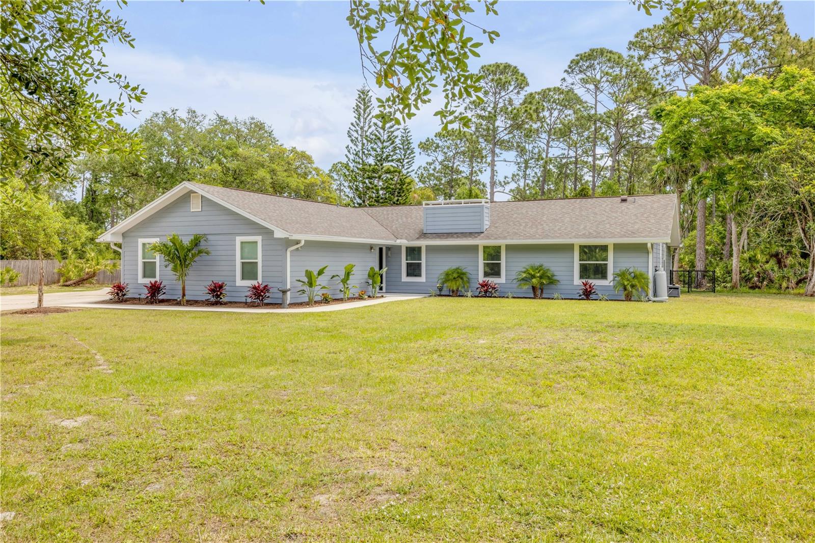 Photo of 106 PINE TREE DRIVE ORMOND BEACH FL 32174