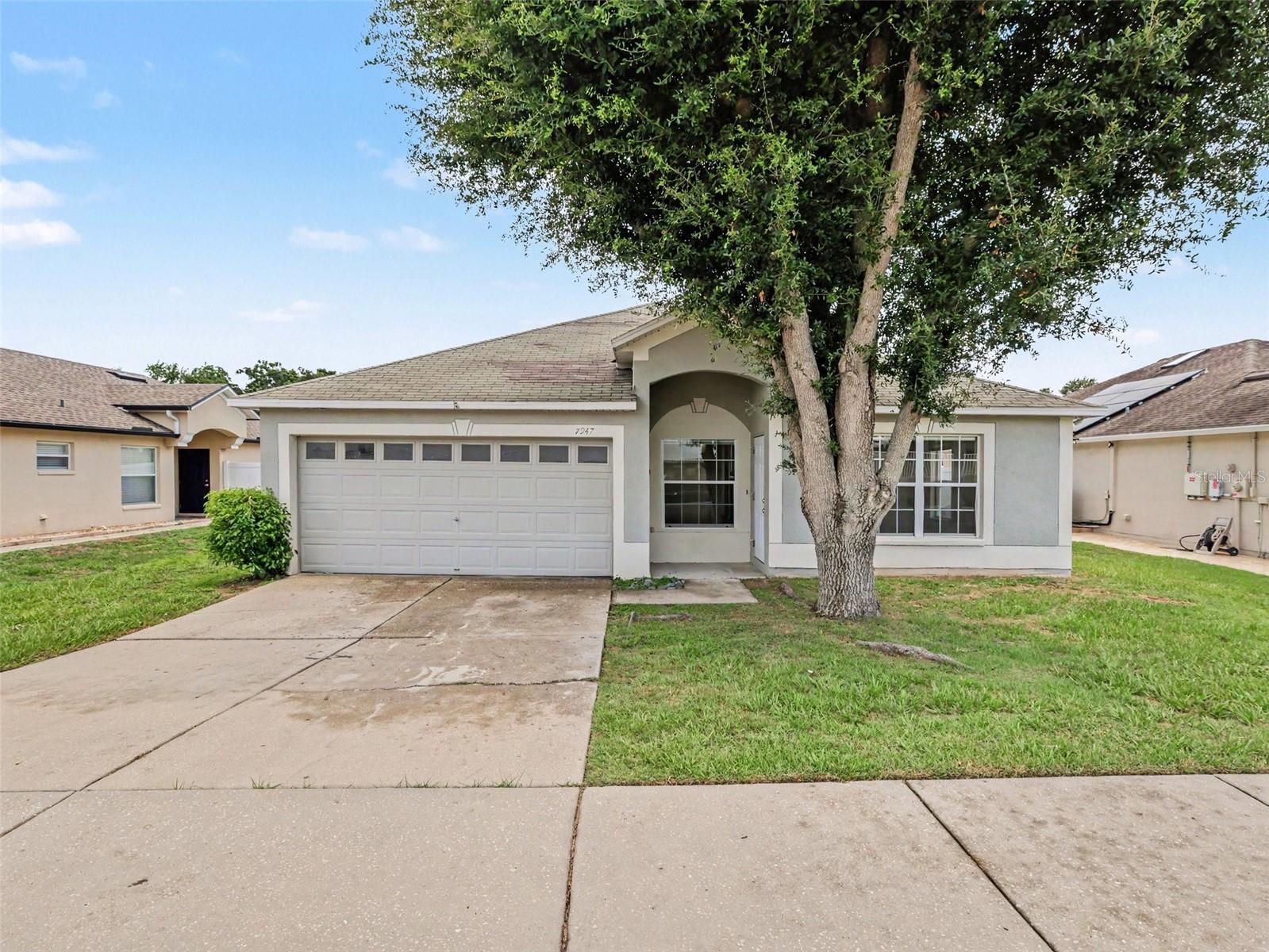 Photo of 7947 MERCHANTVILLE CIRCLE ZEPHYRHILLS FL 33540