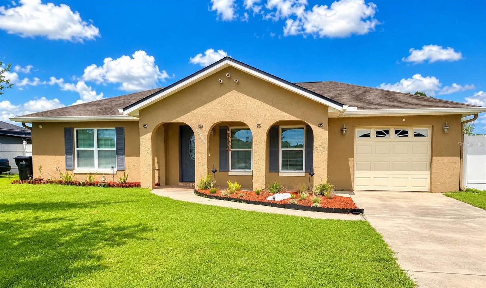 Photo of 12771 MONTANA WOODS LANE ORLANDO FL 32824