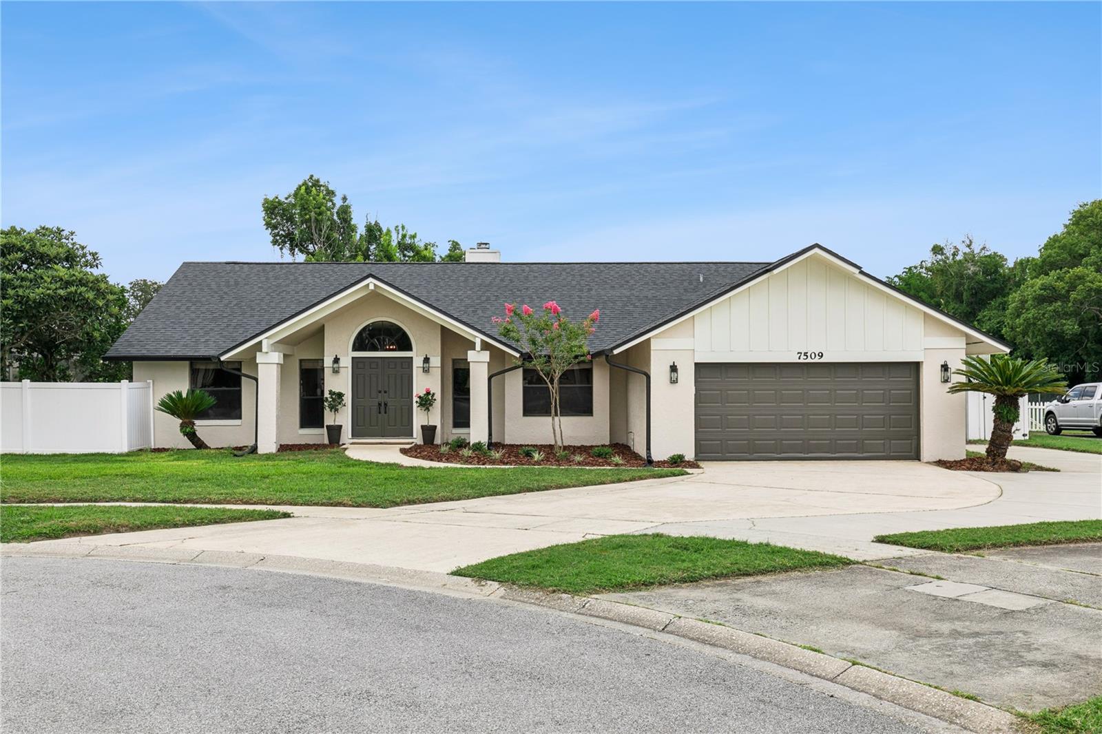 Photo of 7509 GLENMOOR LANE WINTER PARK FL 32792