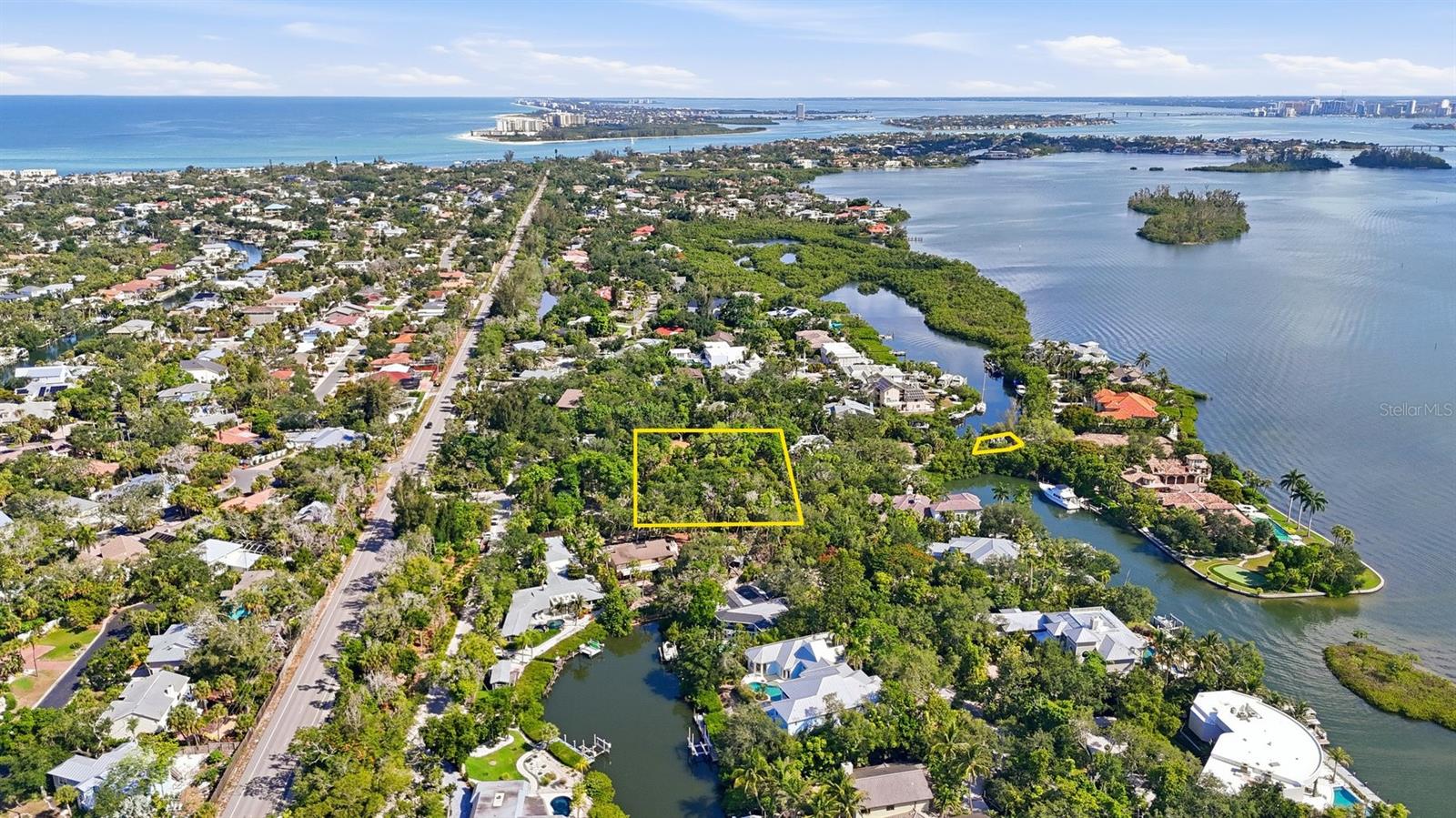 Photo of 1325 HIDDEN HARBOR WAY SARASOTA FL 34242