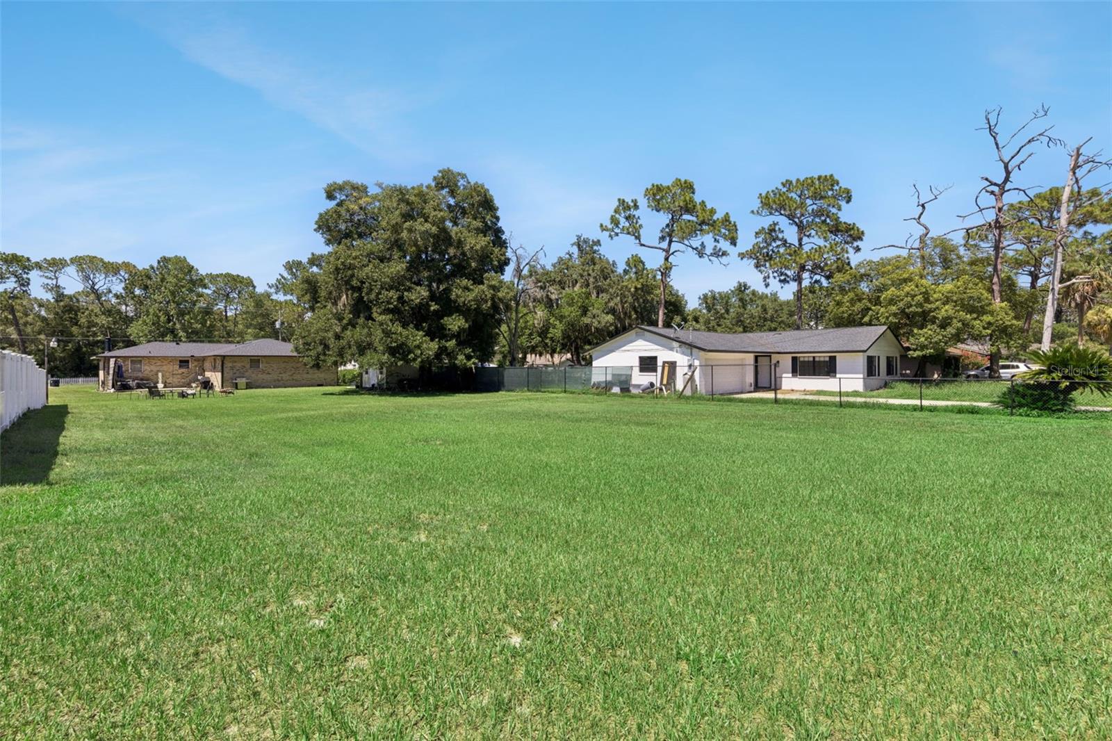 Photo of 2637 BALKAN STREET APOPKA FL 32703