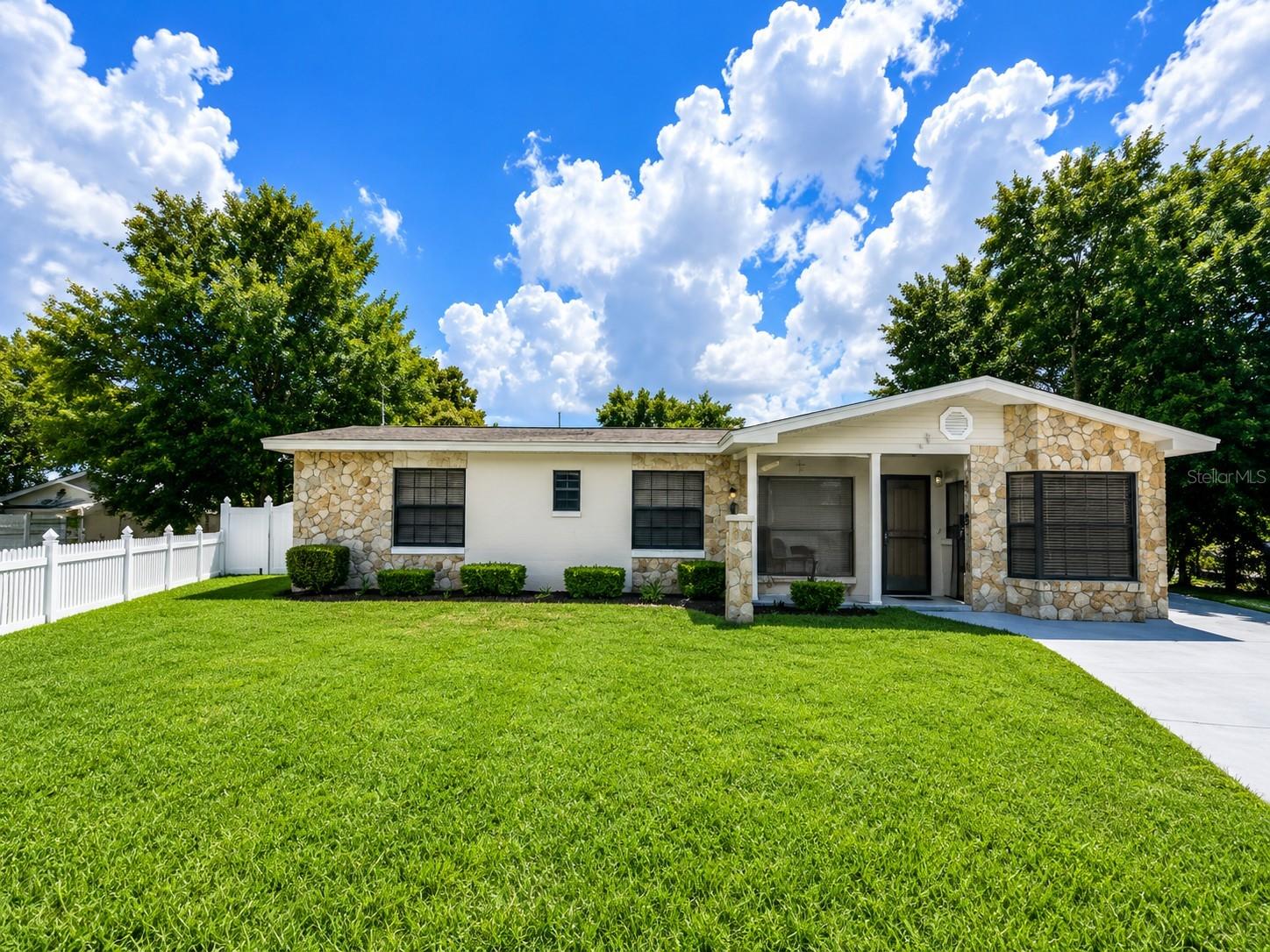 Photo of 632 MAYS COURT ORLANDO FL 32805