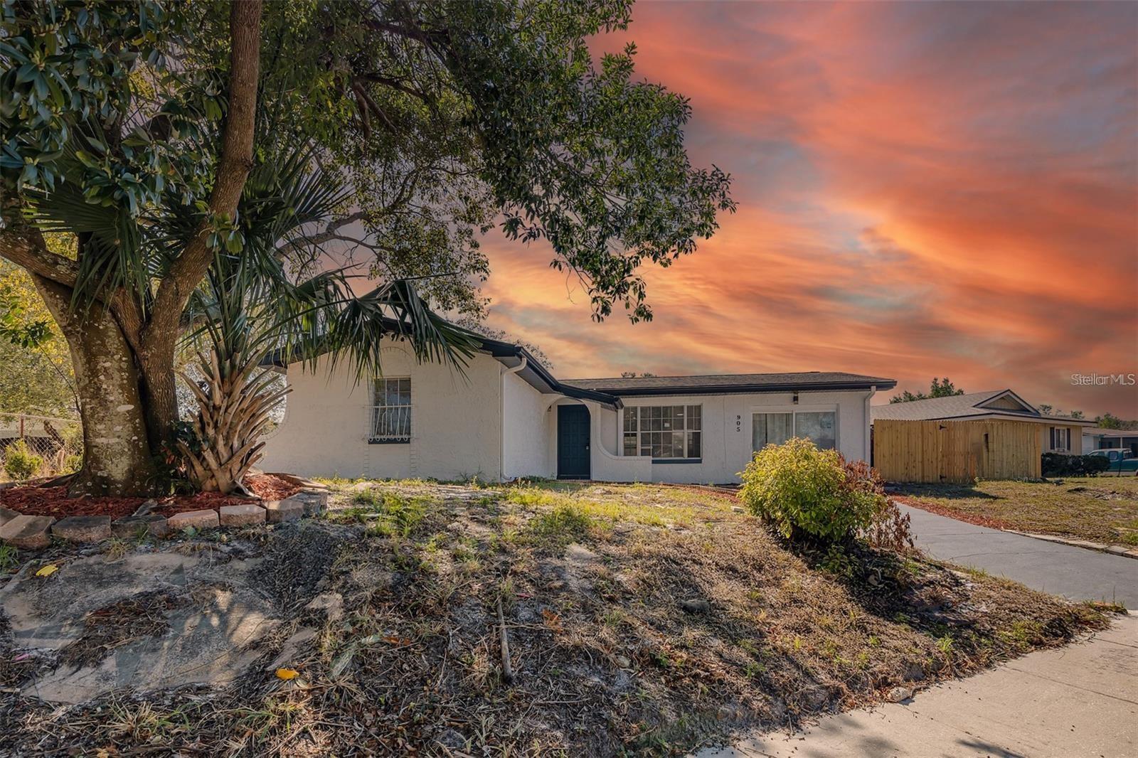Photo of 905 SPRING CREEK DRIVE OCOEE FL 34761