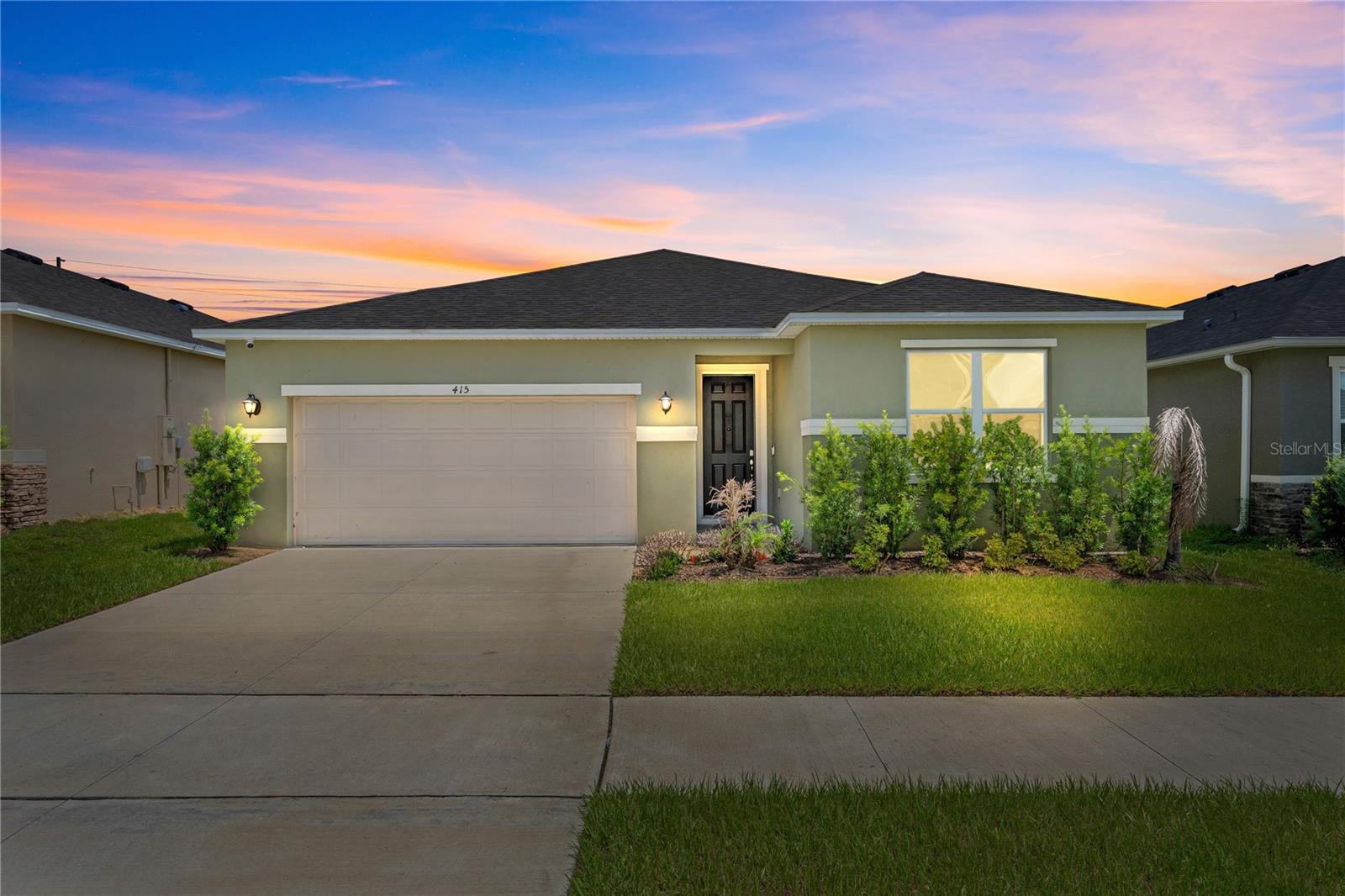 Photo of 415 OVERPOOL AVENUE DAVENPORT FL 33896
