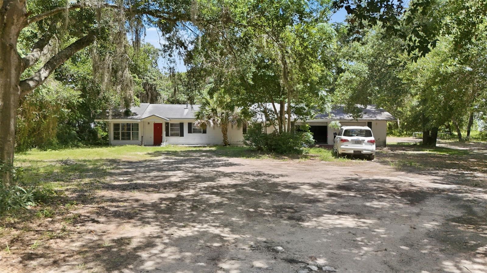 Photo of 2675 E WASHINGTON AVENUE EUSTIS FL 32726