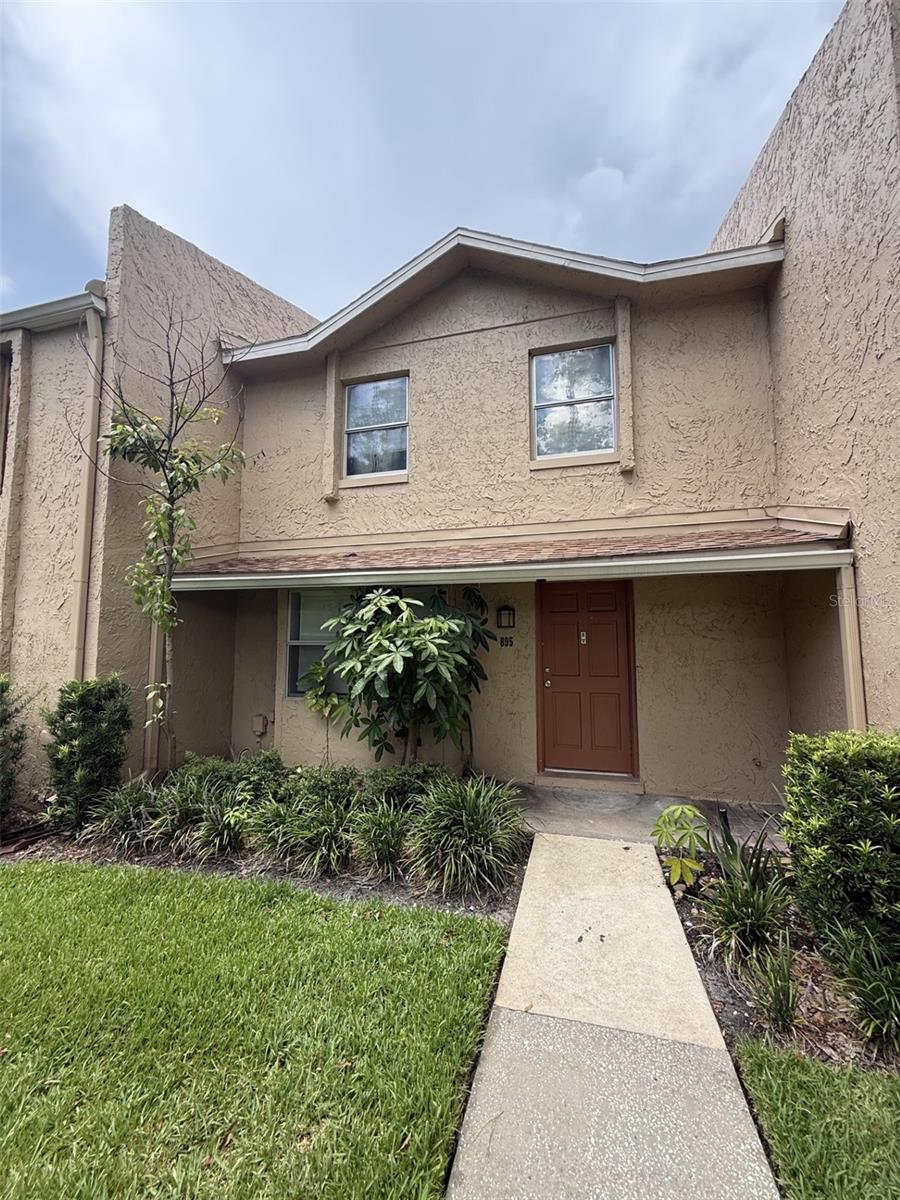 Photo of 895 PARK LAKE CIRCLE #75 MAITLAND FL 32751